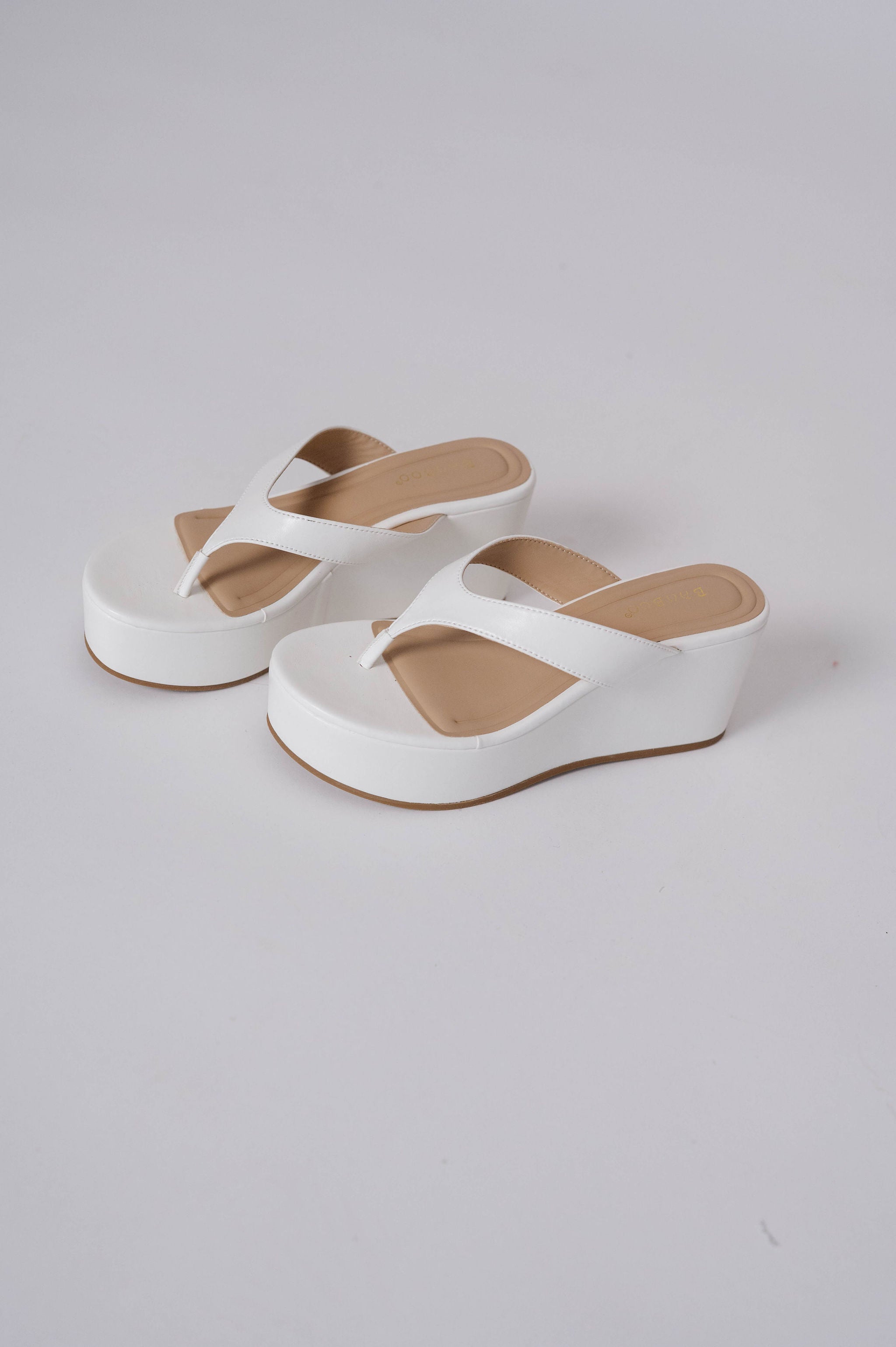 Berlin Wedge-White