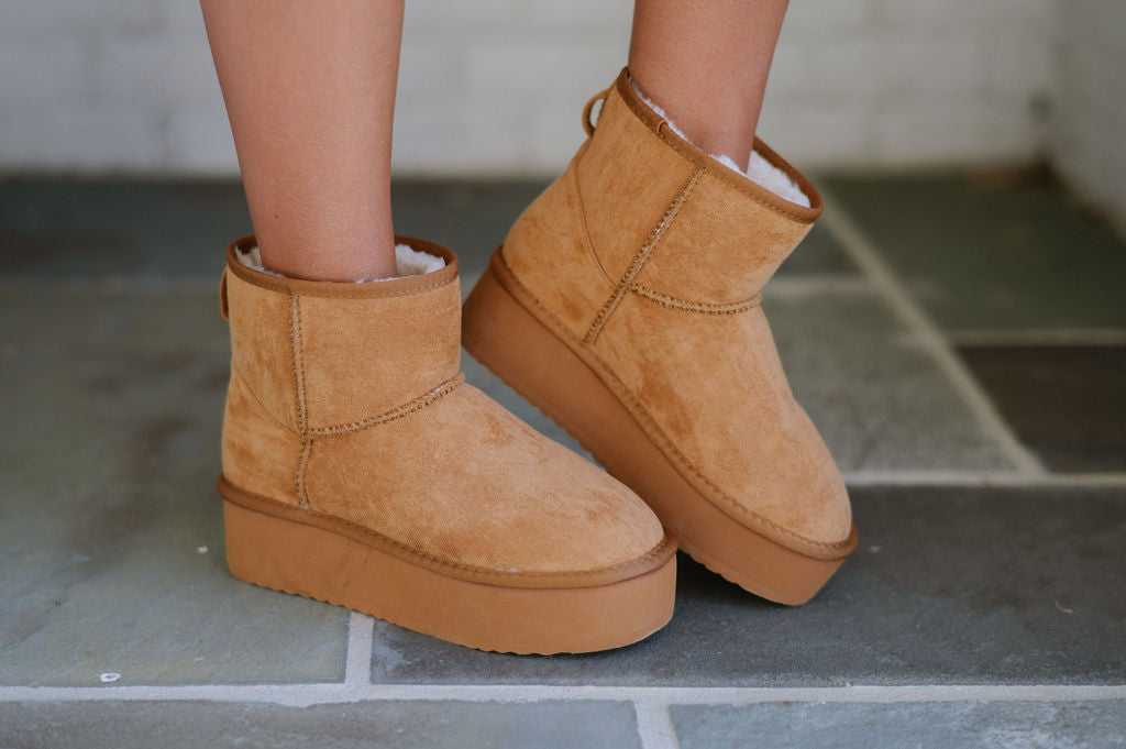 Lucas Platform Boots-Tan