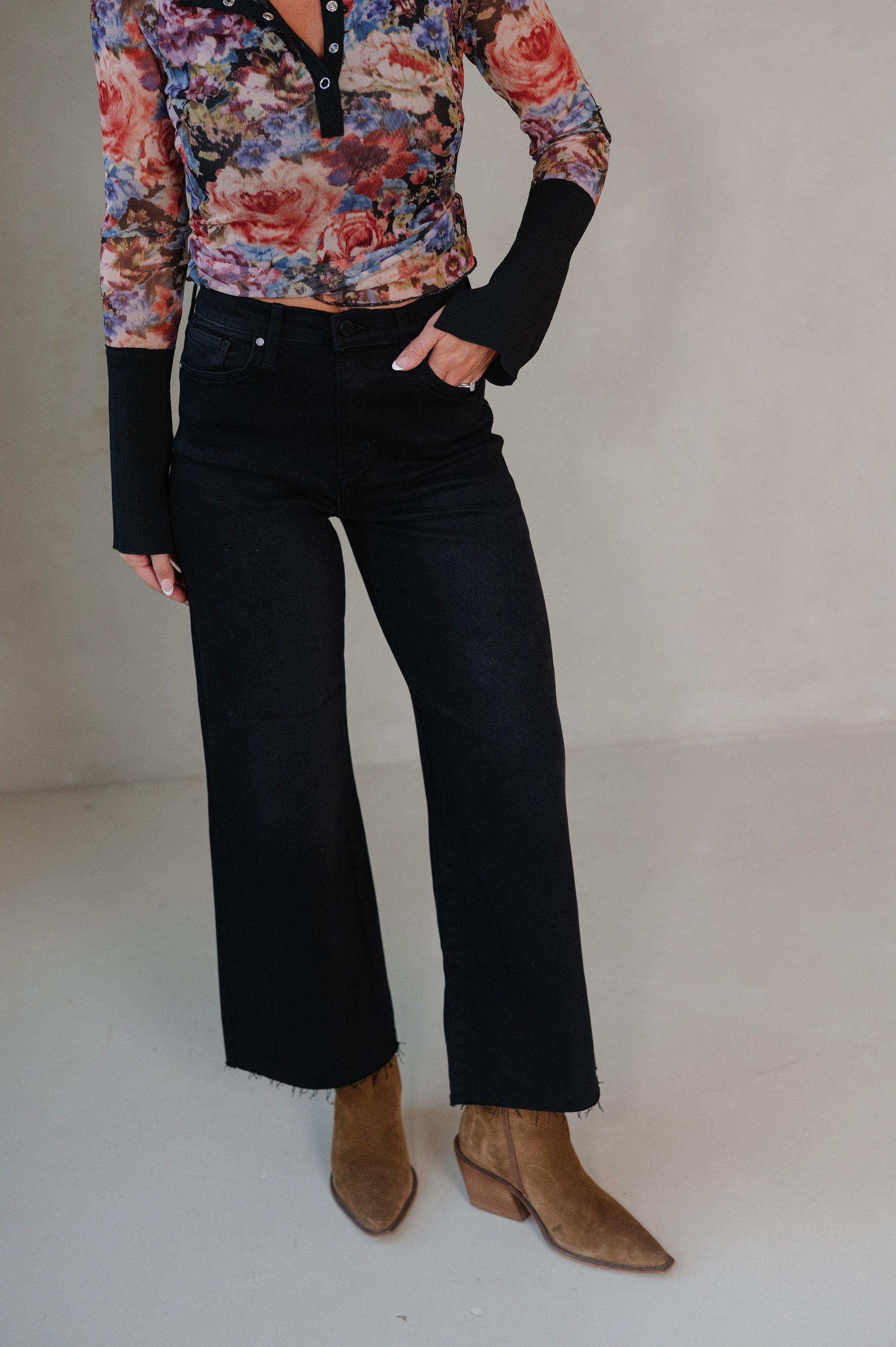 Bri Raw Hem Wide Leg Jeans-Wash Black