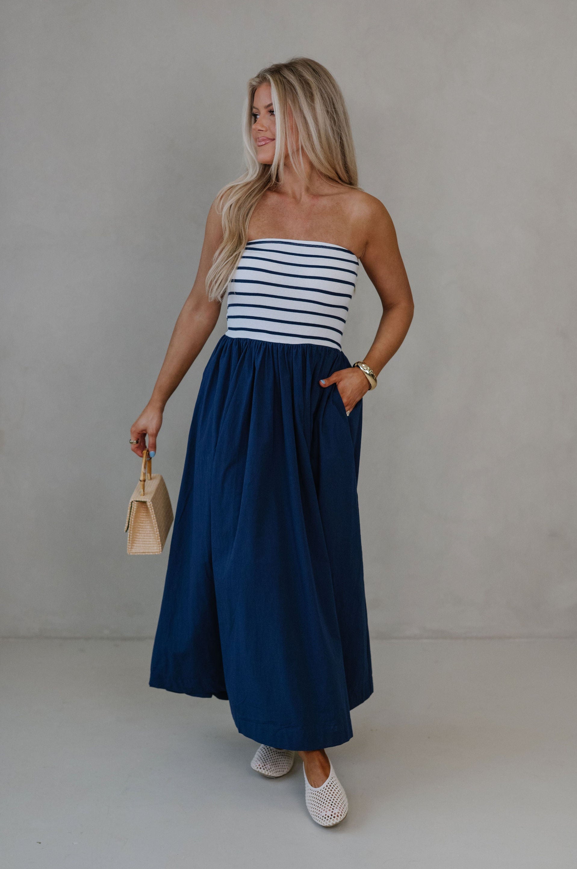 Pennie Flowy Midi Dress-Navy