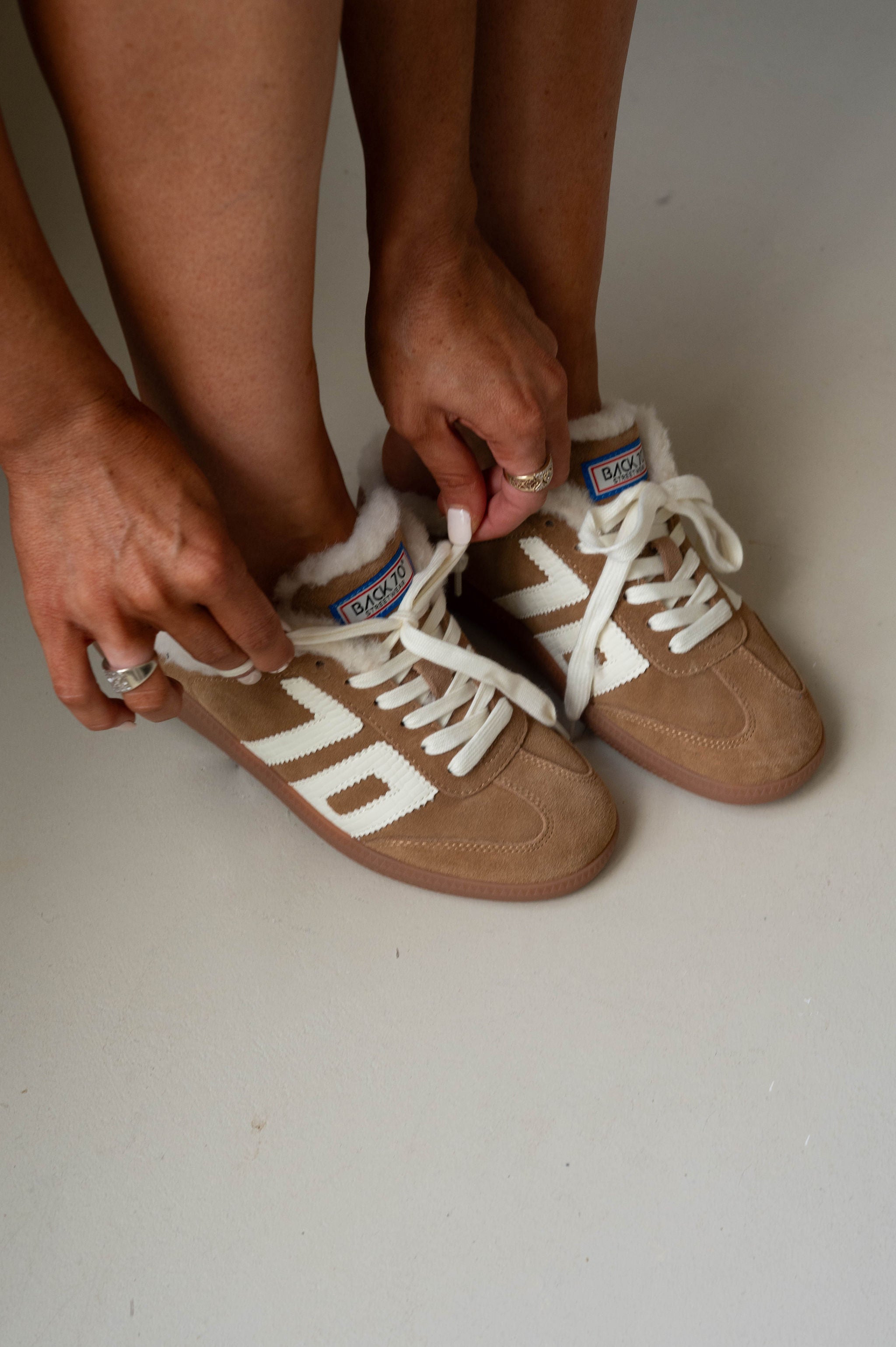 Back70 Easter Sherpa Sneaker-Tobacco