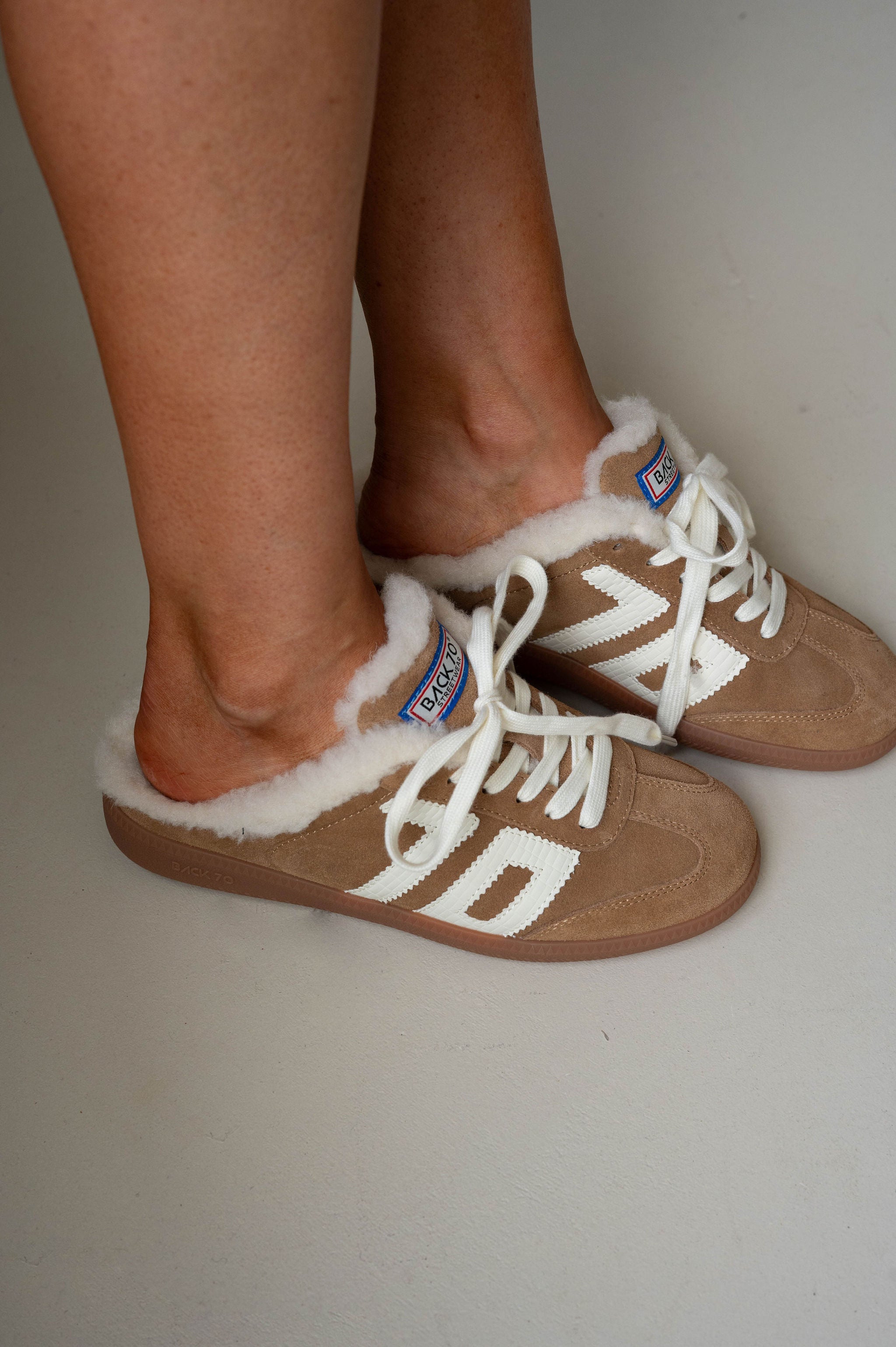 Back70 Easter Sherpa Sneaker-Tobacco