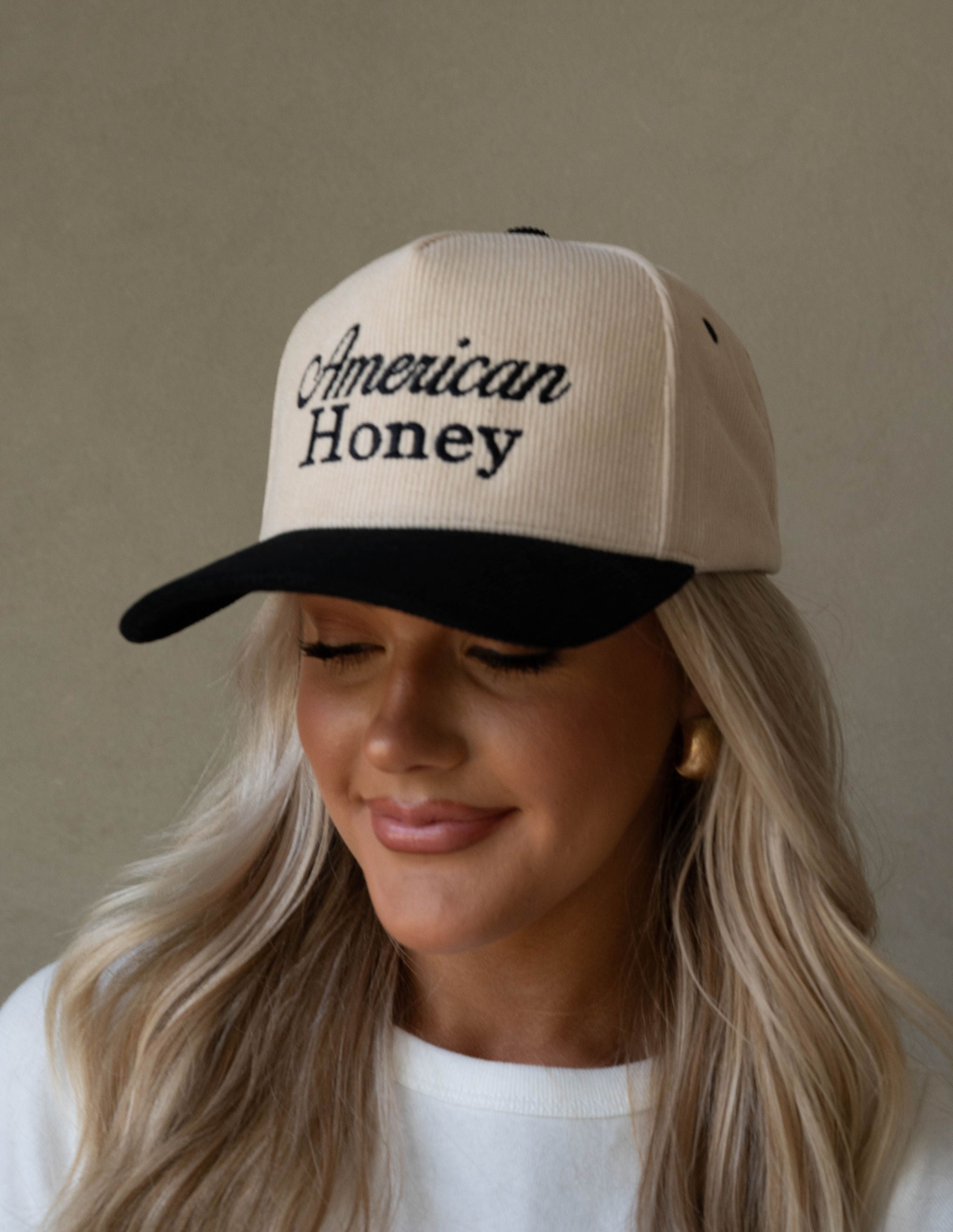 "American Honey" Corduroy Hat-Black