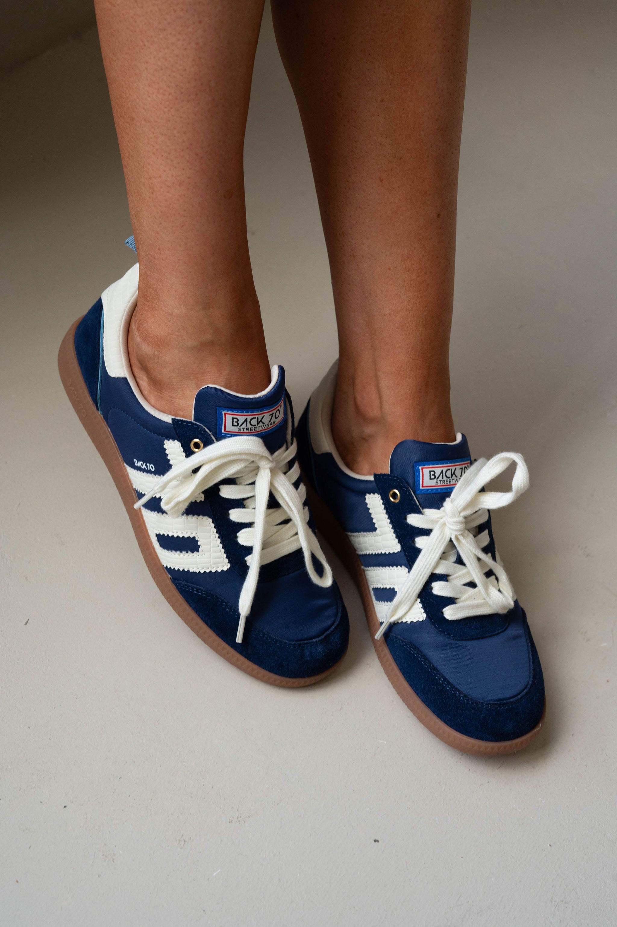 Back 70 Ghost Sneakers-Blue/Sky