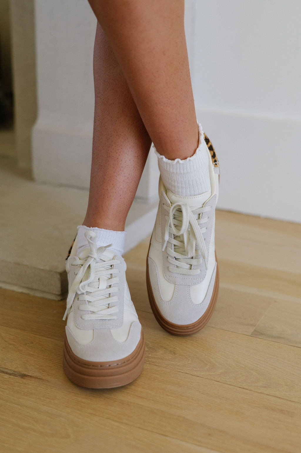 Dodge Sneakers-Bone Multi