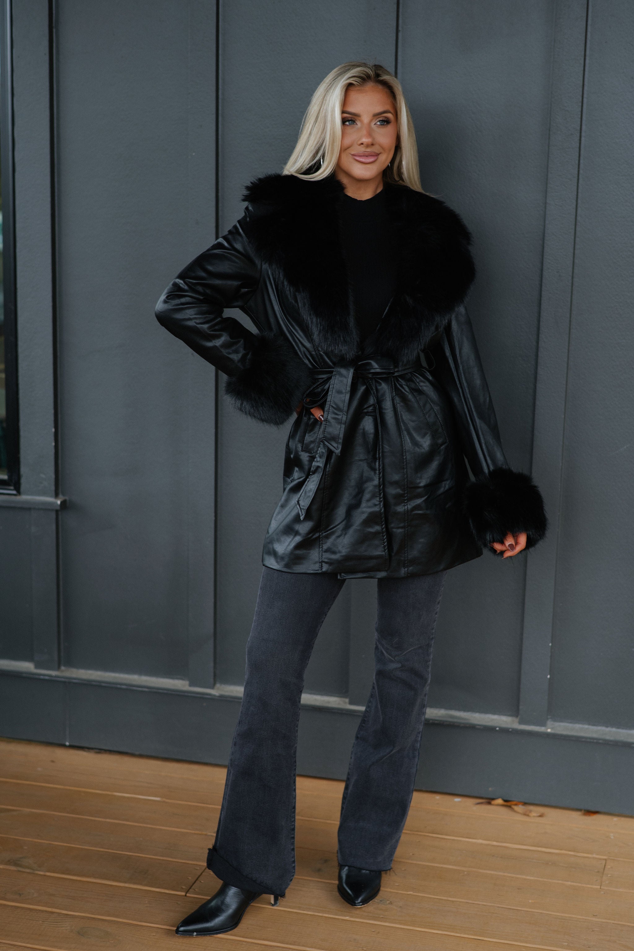 Ginny Fur Trim Coat-Black