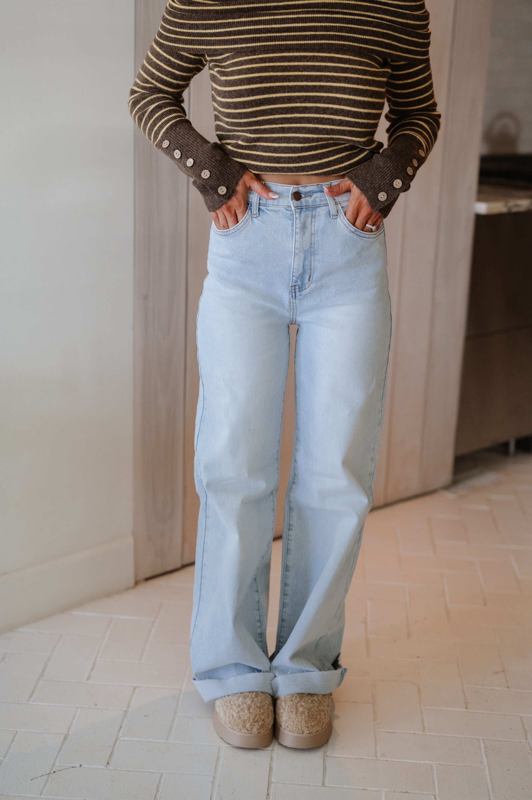 Wes Wide Leg Jeans-Light Wash