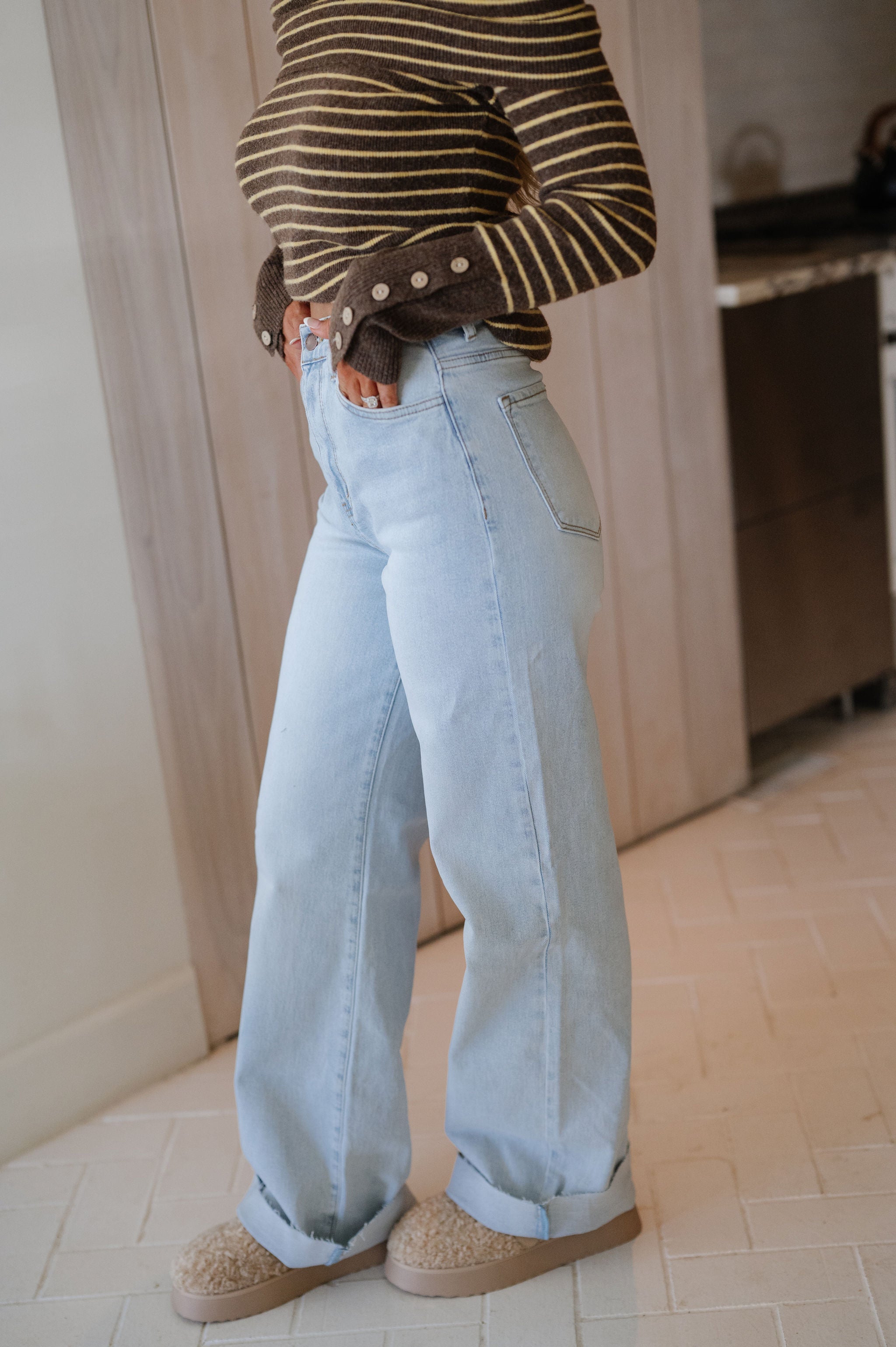 Wes Wide Leg Jeans-Light Wash
