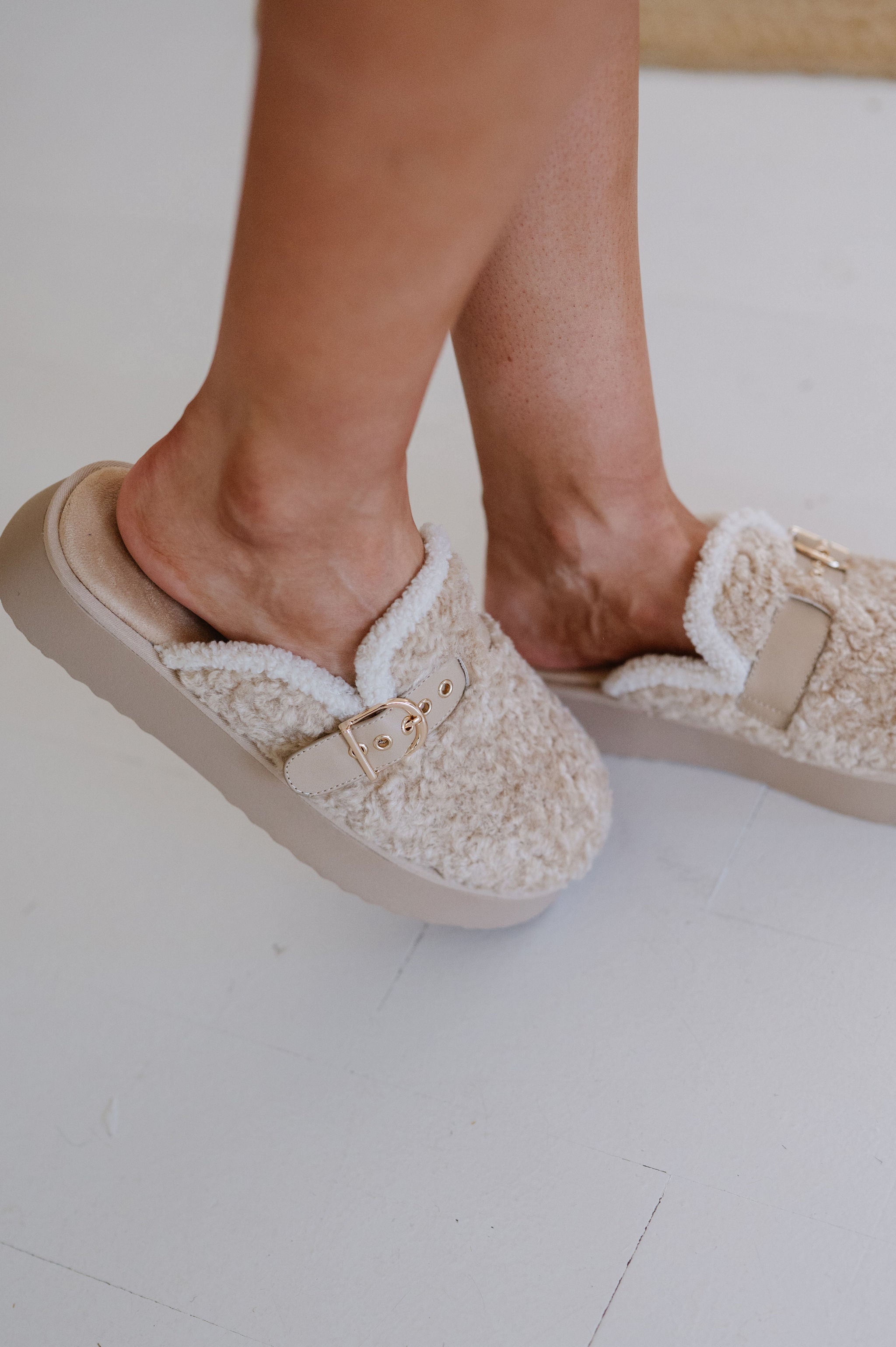 Sugary Buckle Clog-Natural