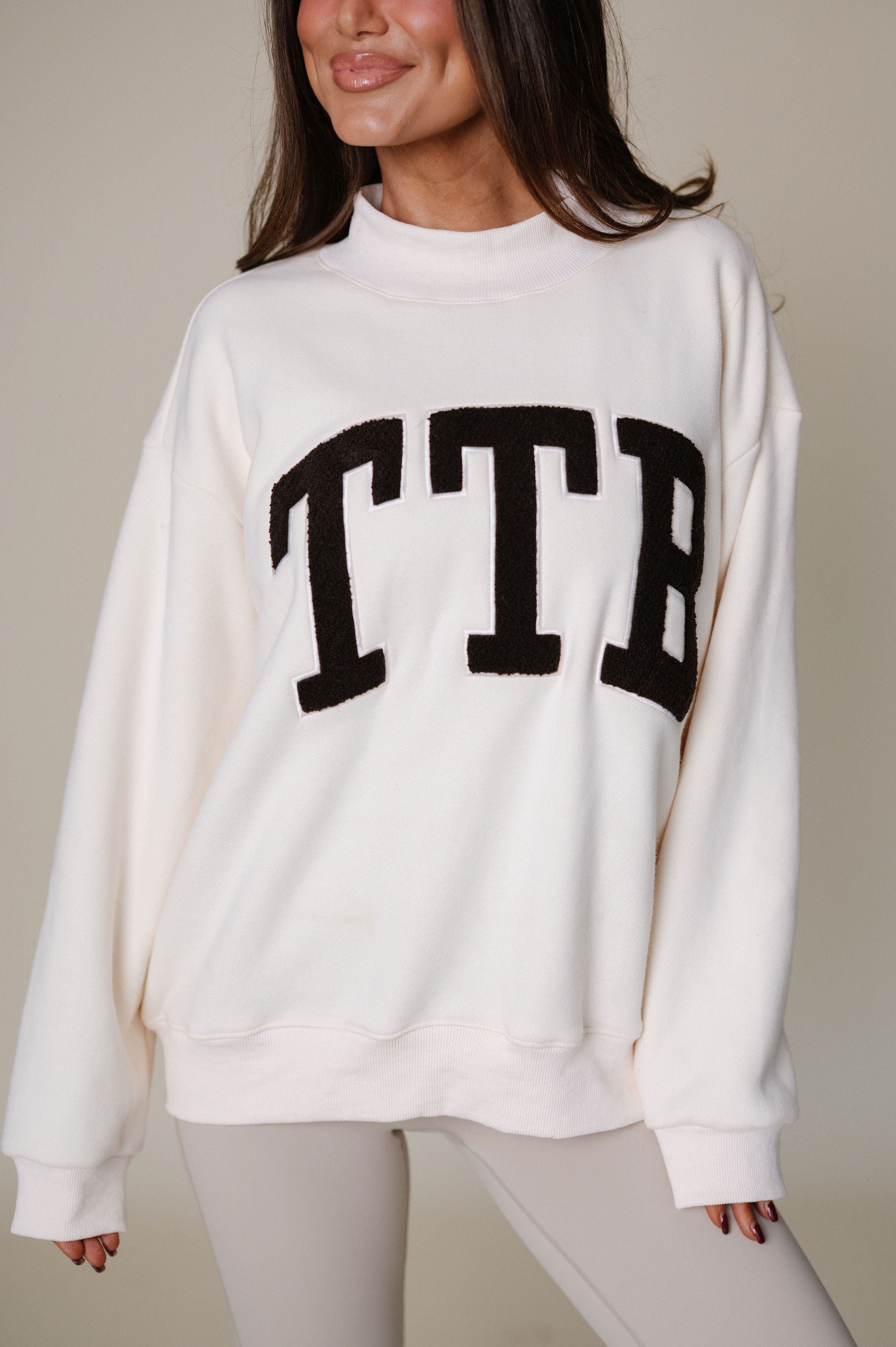 "TTB" Mockneck-Cream