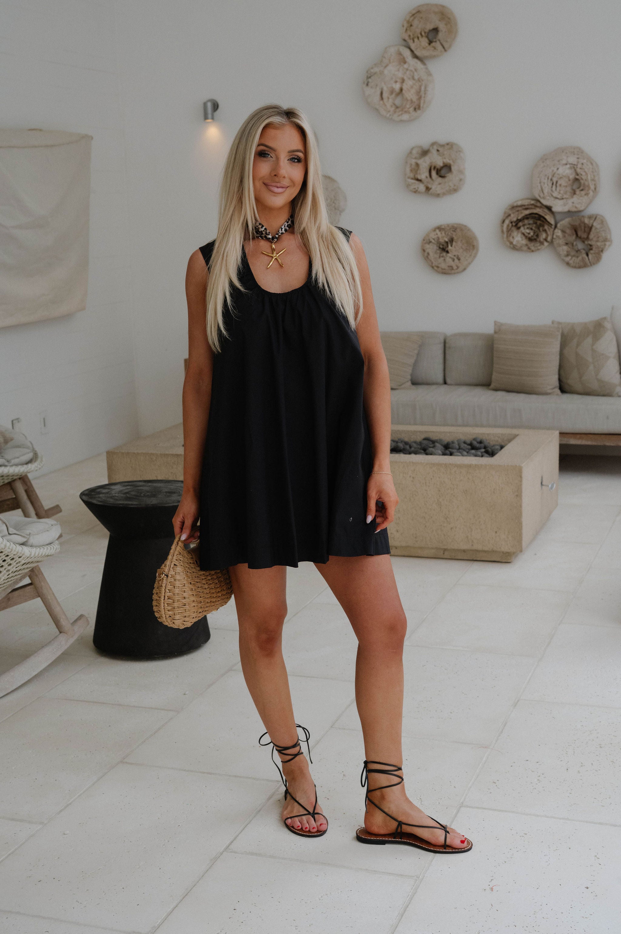 Della Swing Dress-Black