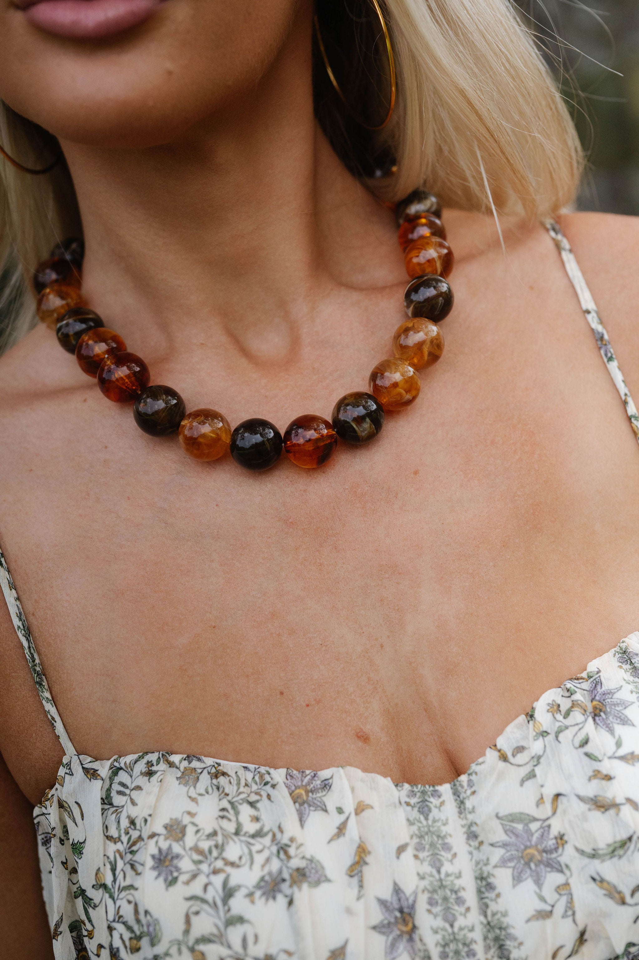 Carter Chunky Beaded Necklace-Tortoise