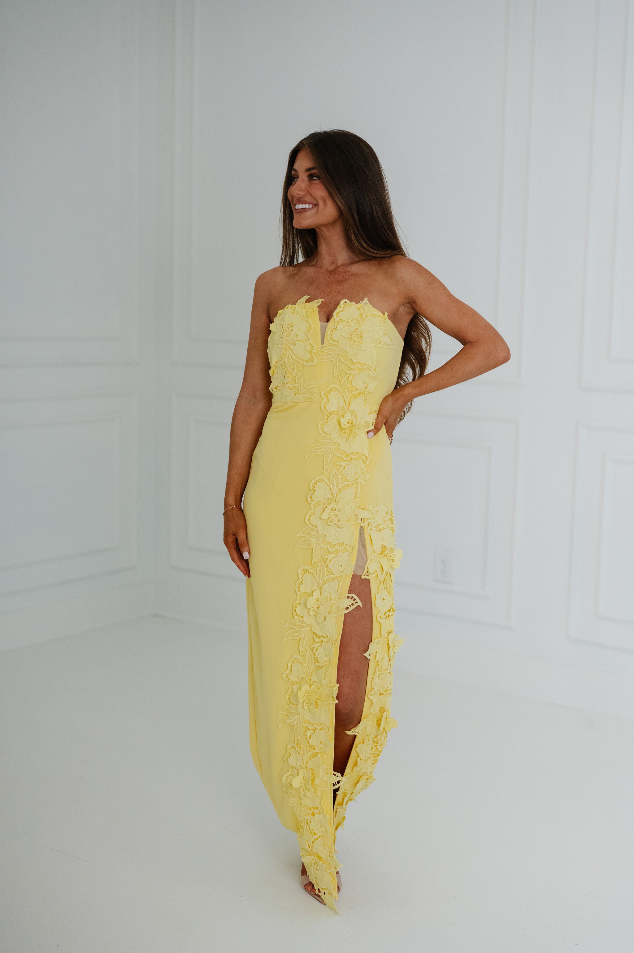 Tiffany Applique Maxi Dress-Yellow