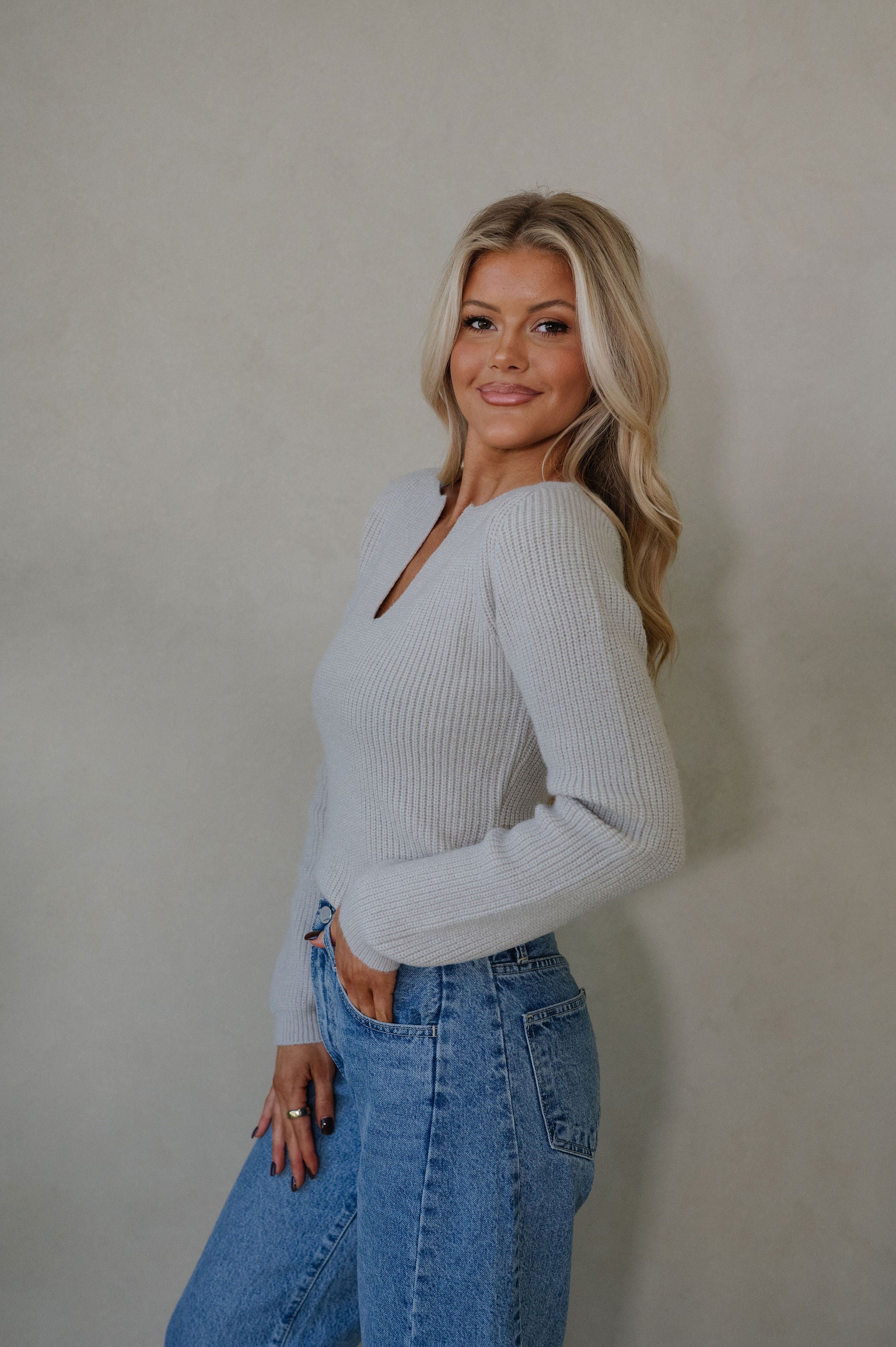 Karly Cropped Sweater-Light Grey