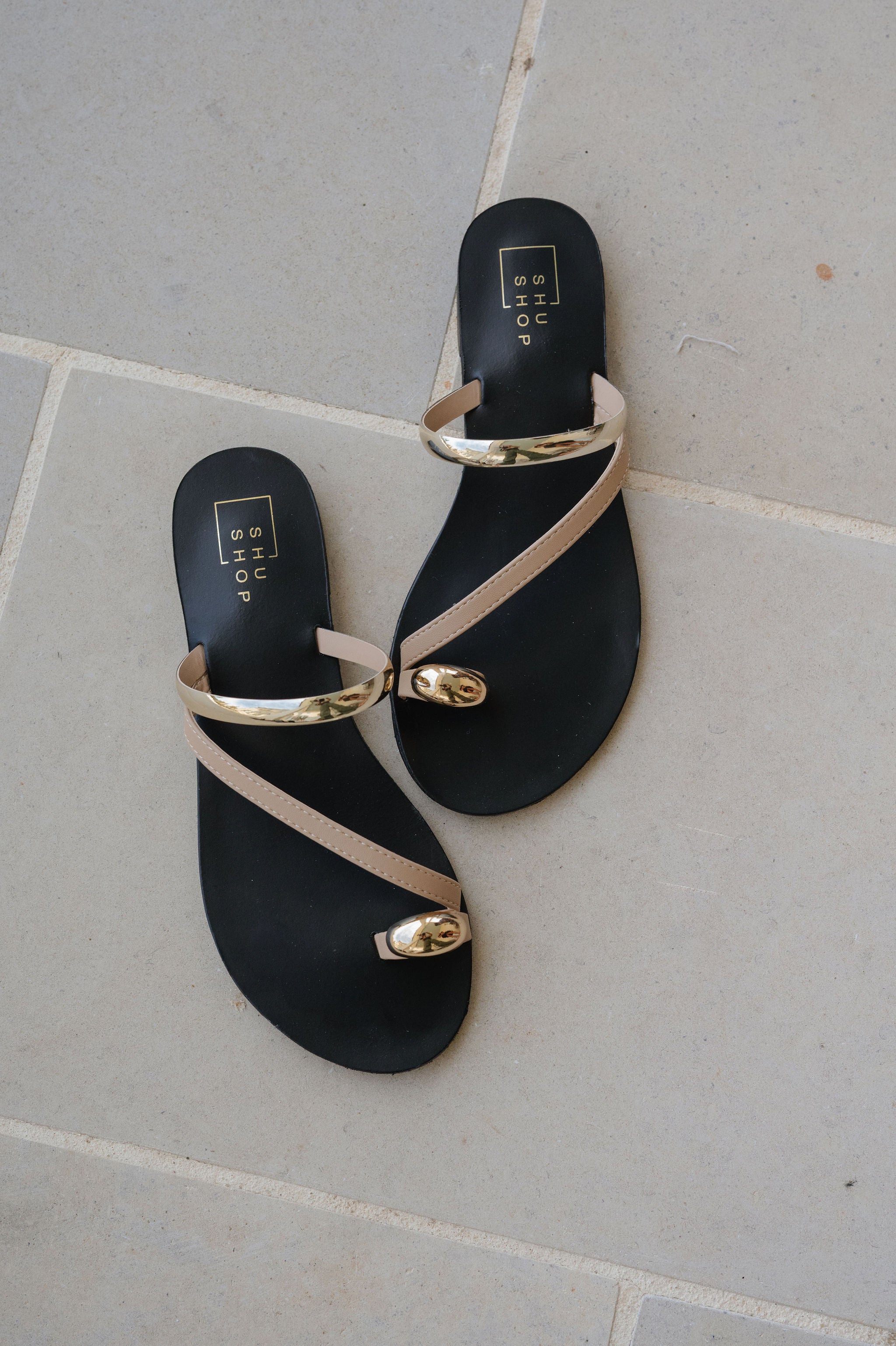Brenda Sandal-Black/Nude