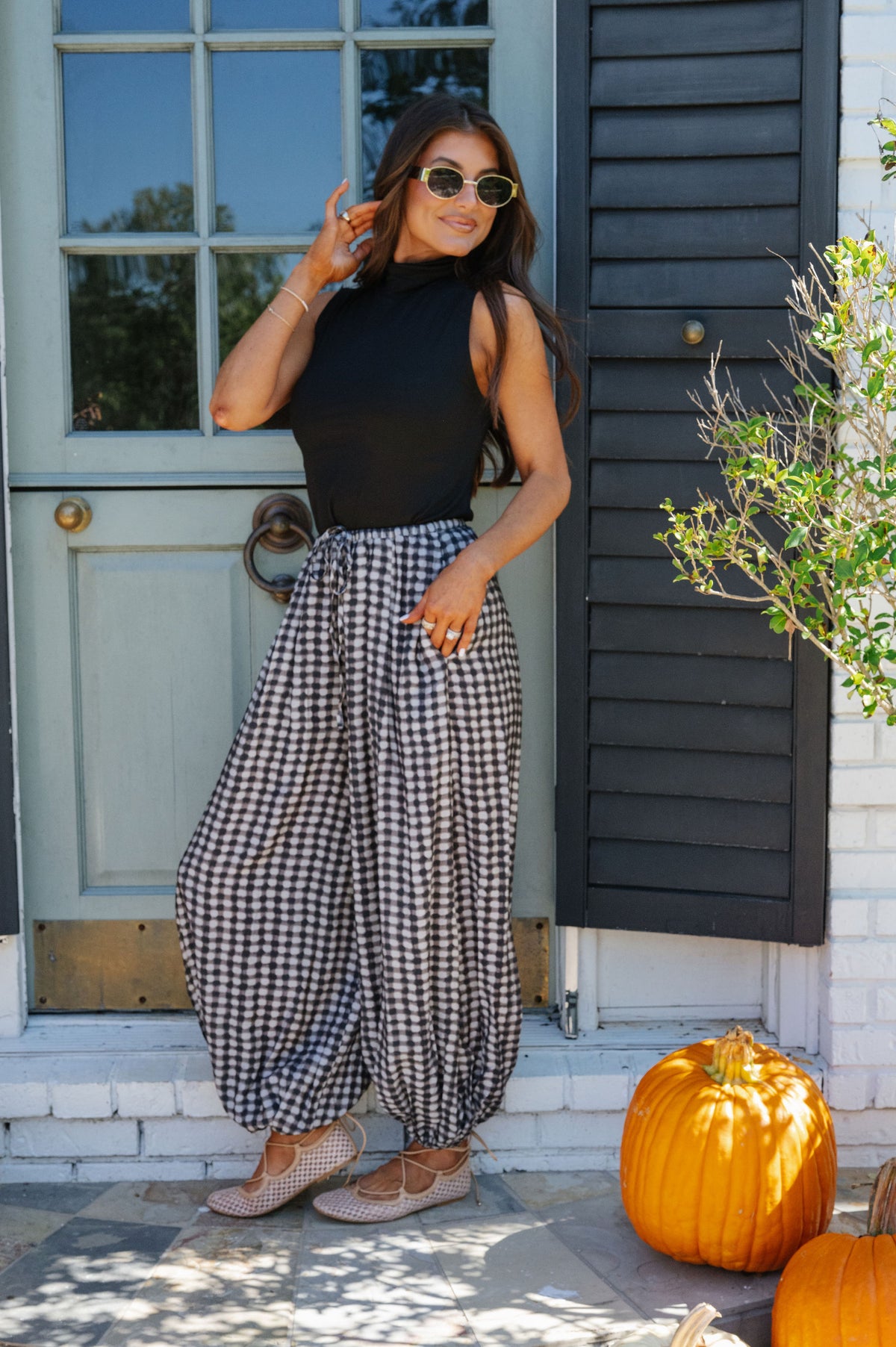 Geo Dot Print Pants-Black