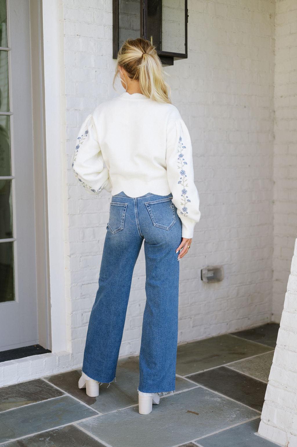 Floral Embroidered Scallop Sweater-Cream