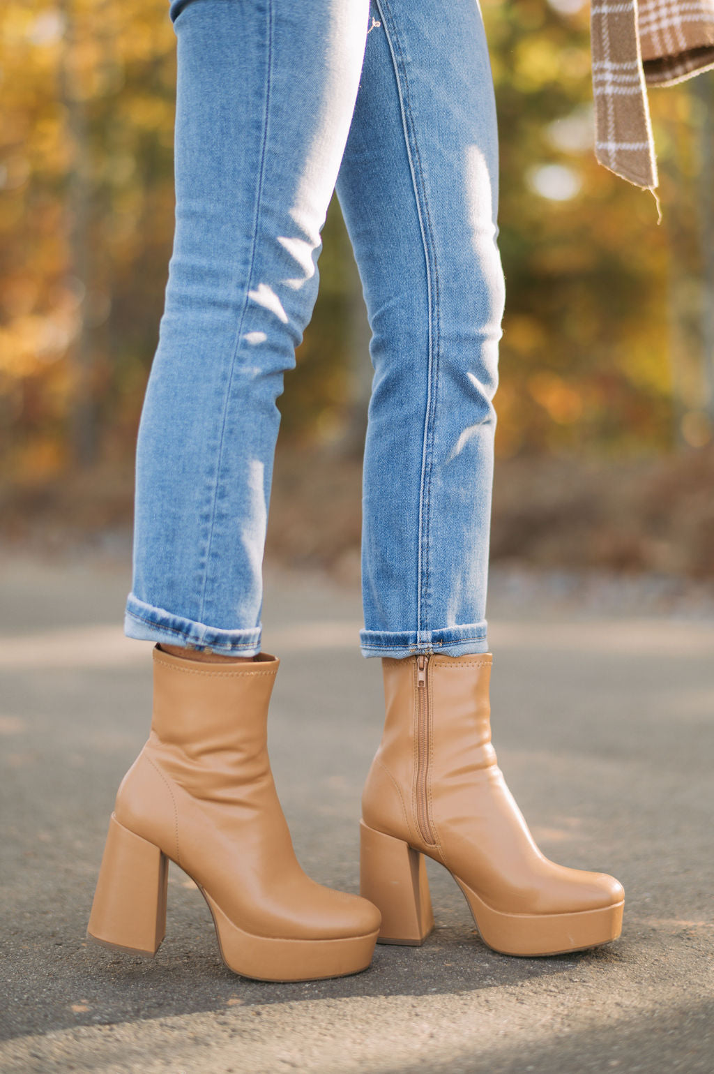 Assign Boots-Camel