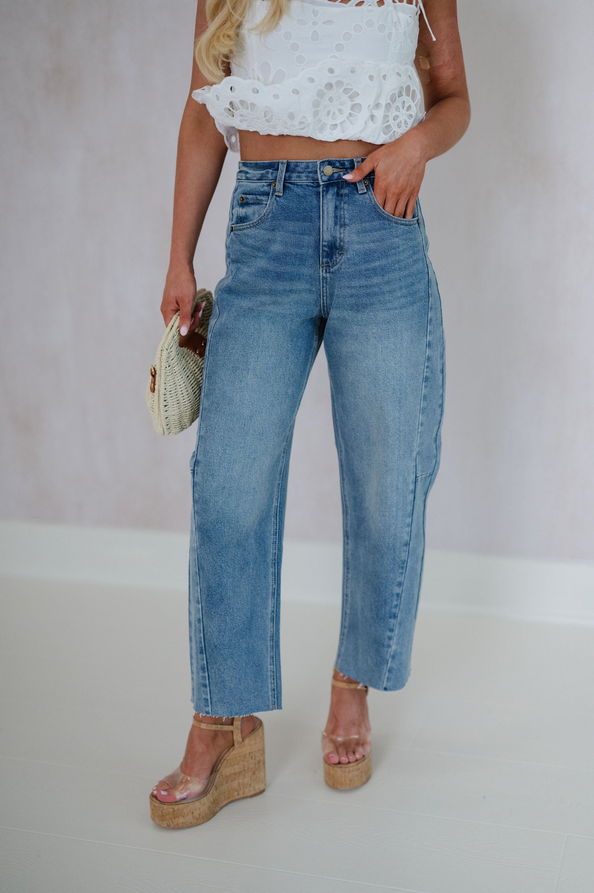 Kristin Barrel Jeans-Medium