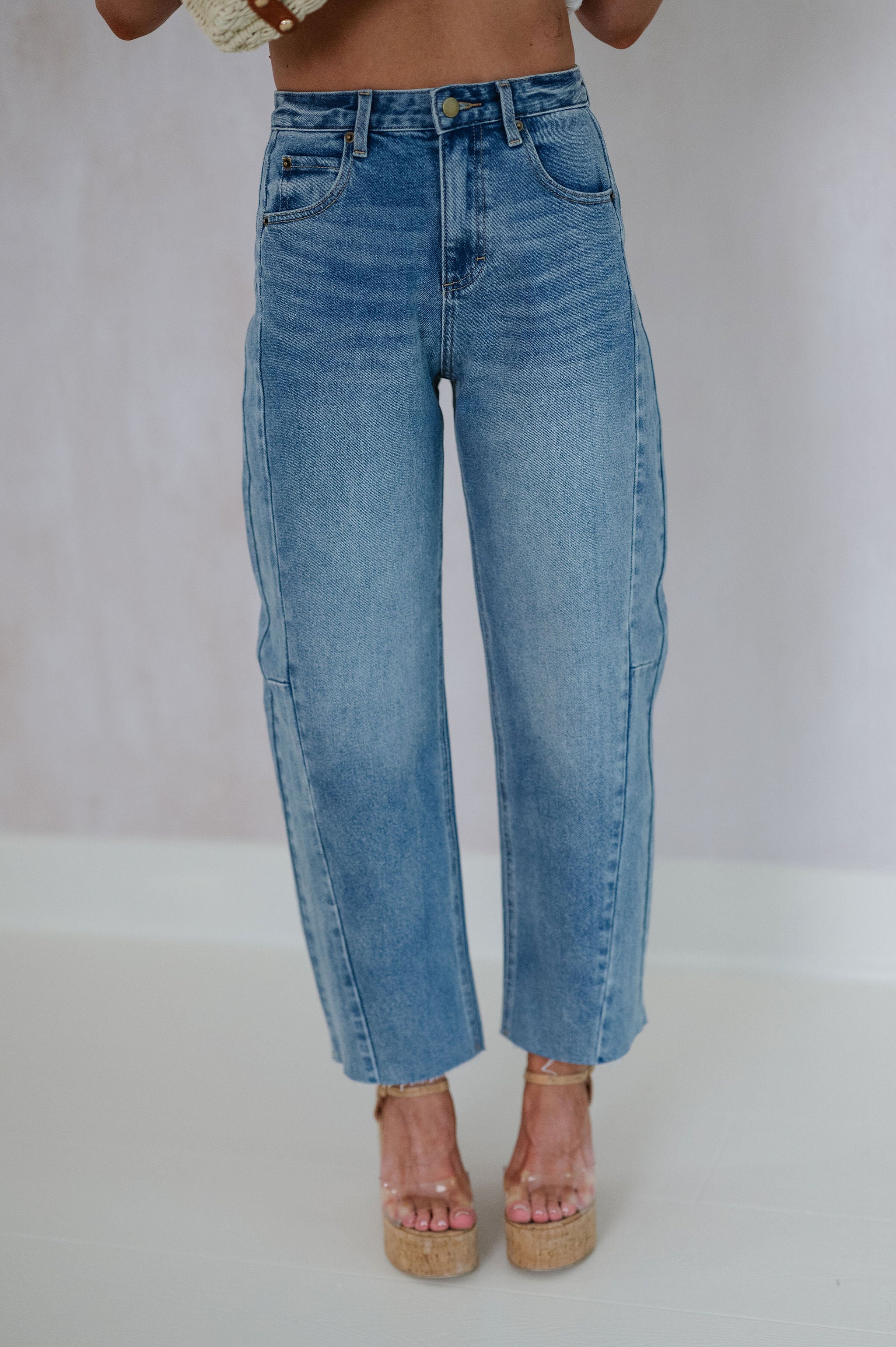 Kristin Barrel Jeans-Medium