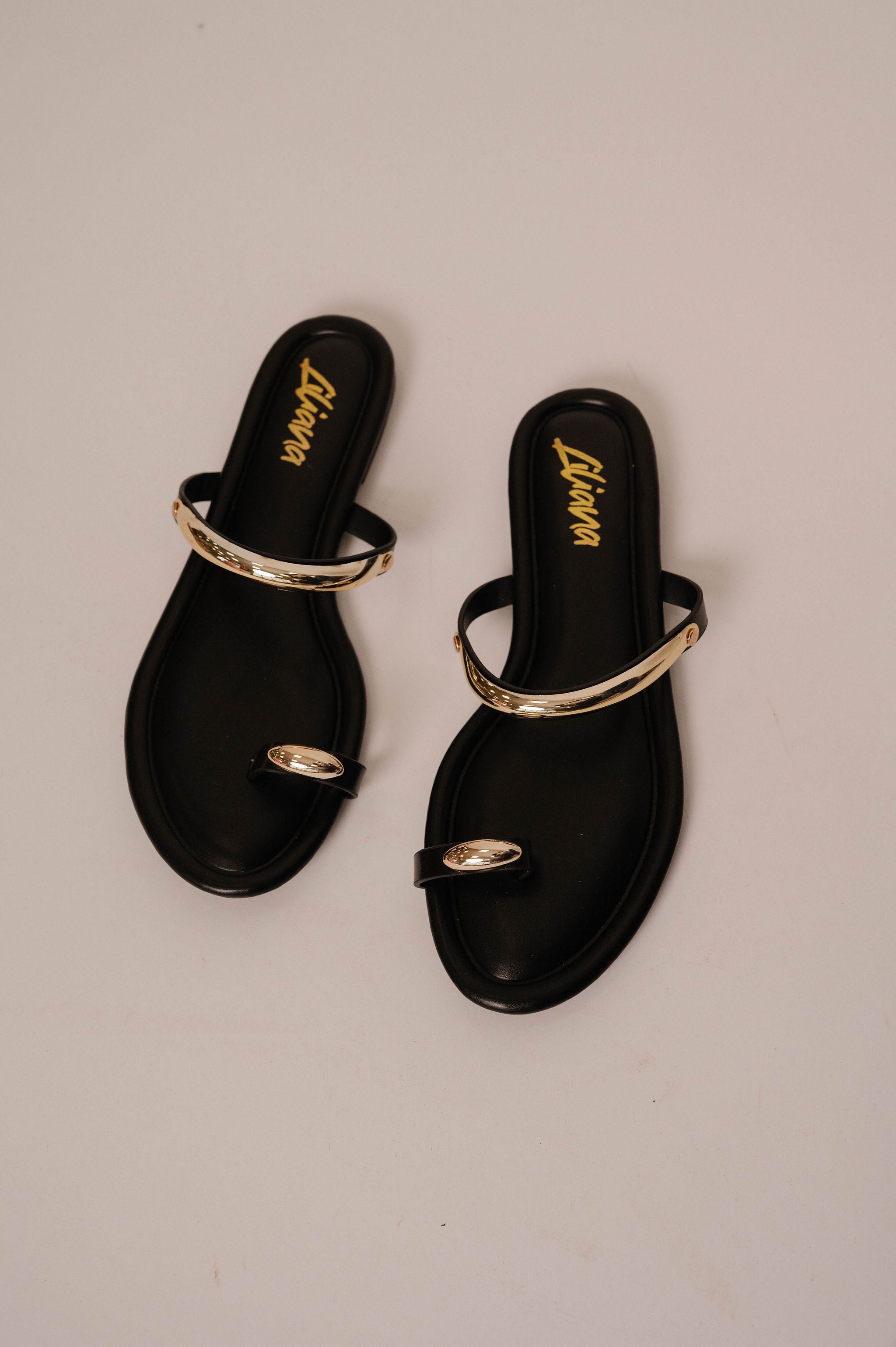 Tiras Sandals-Black