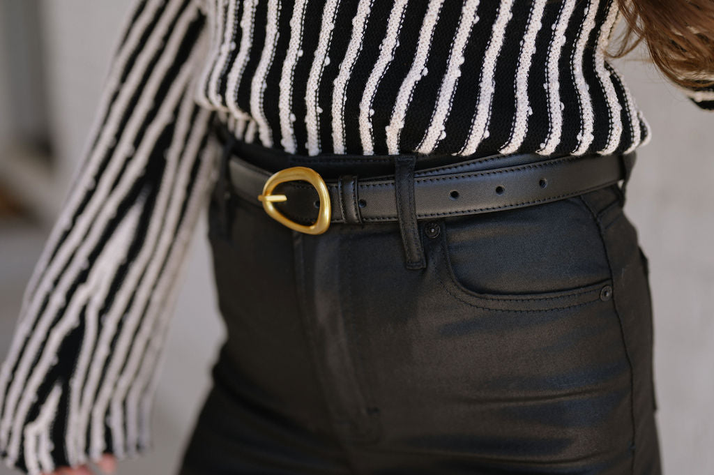 Basic Circular Buckle Belt