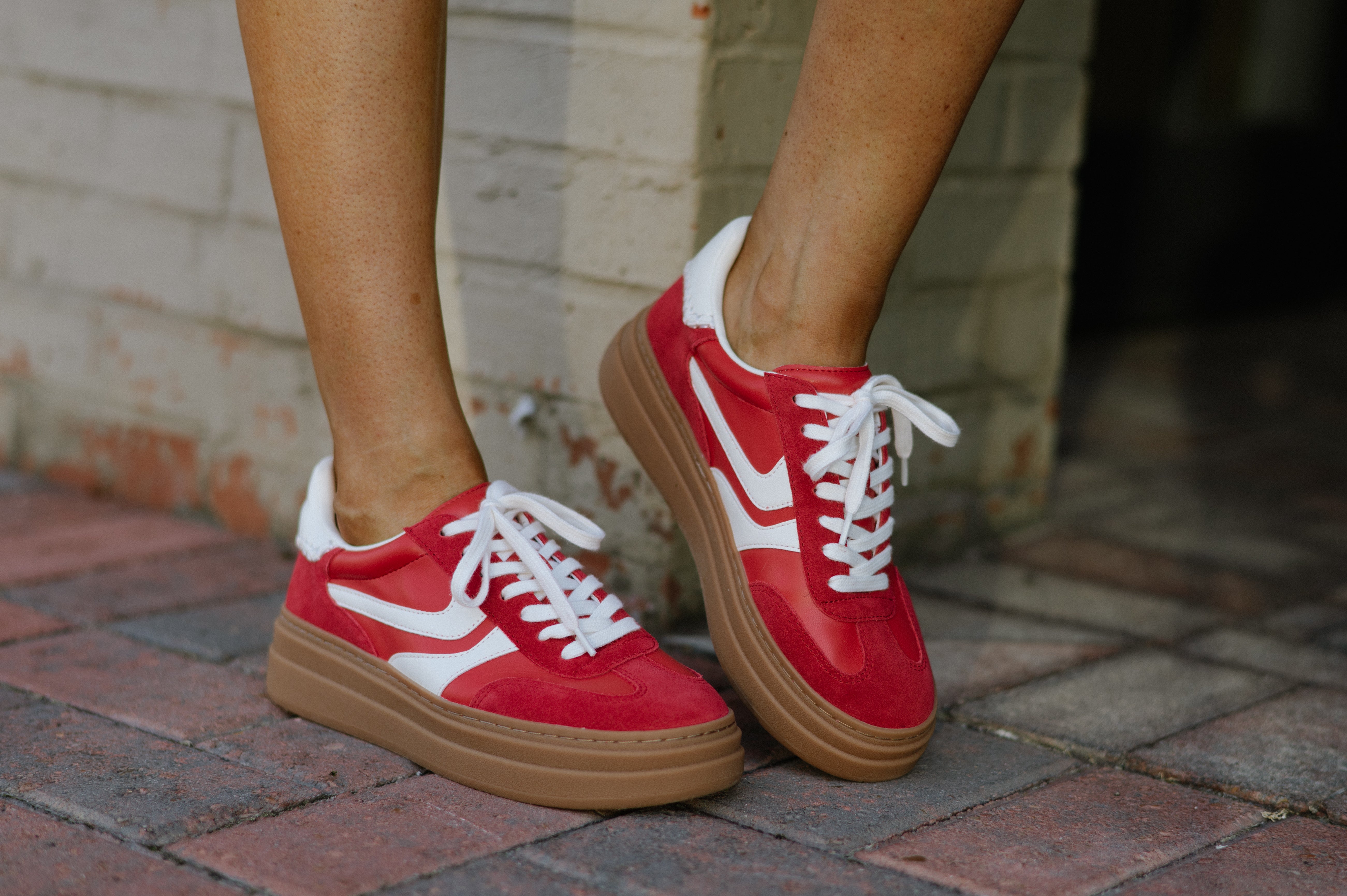 Dodge Sneakers-Red