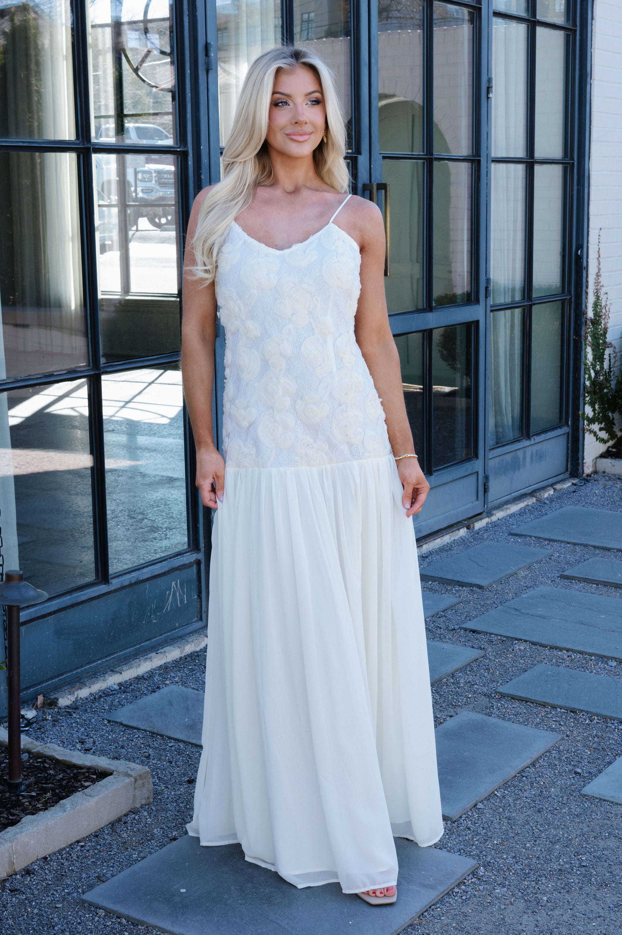 Elegant Rose Textured Maxi Dress-Ivory
