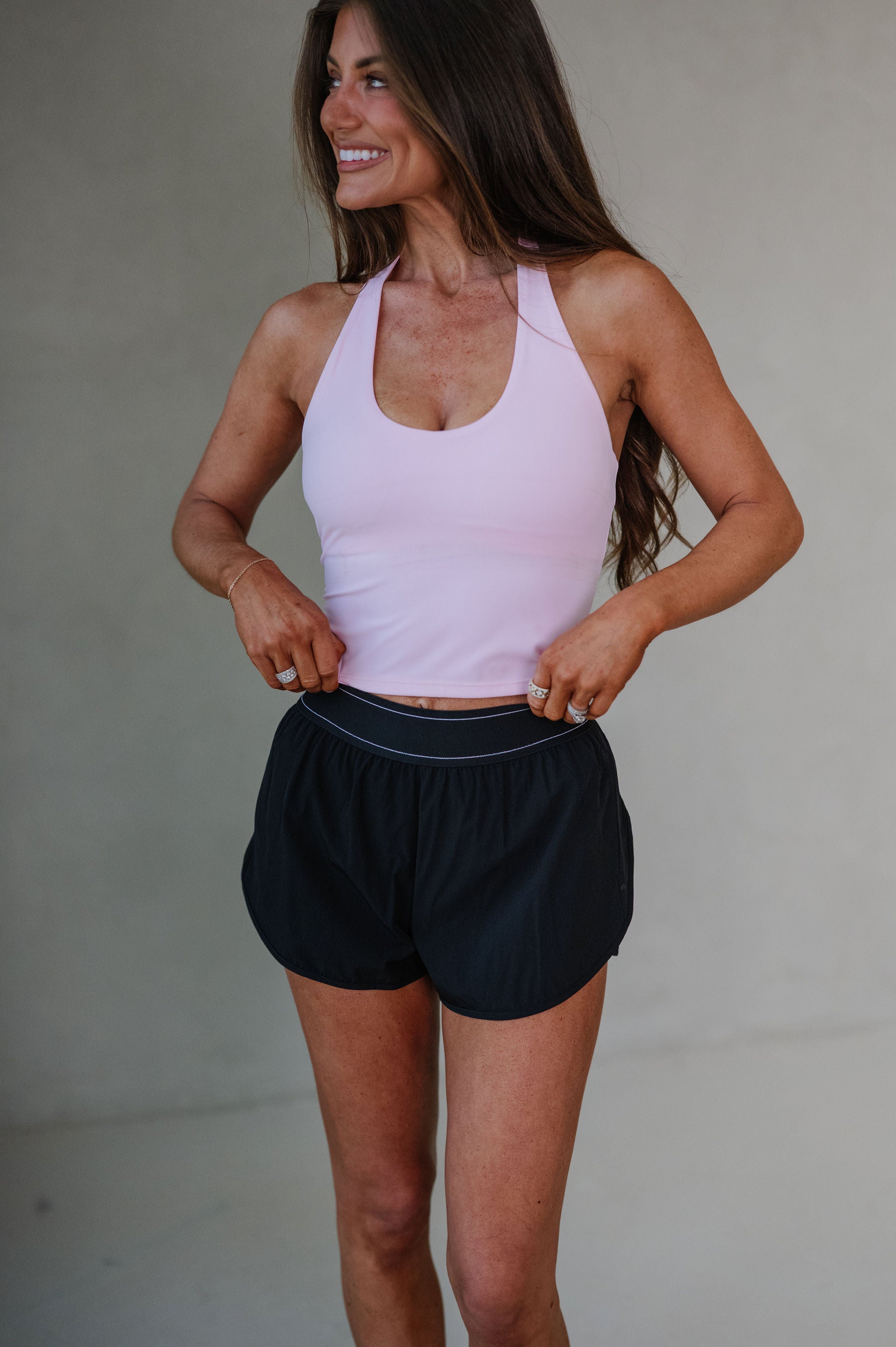 Leo Shorts-Black