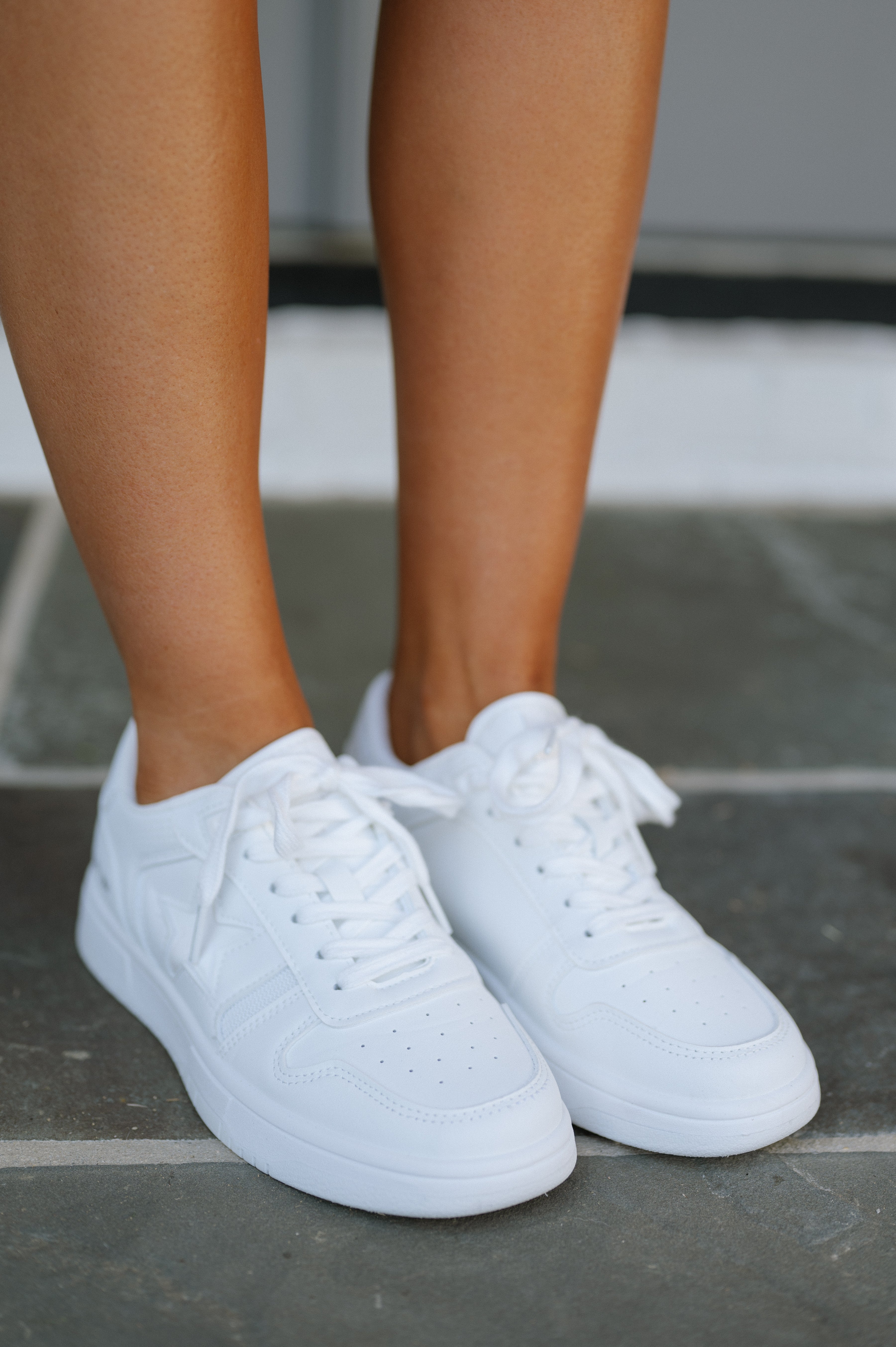 Fresh Low Top Sneaker-White