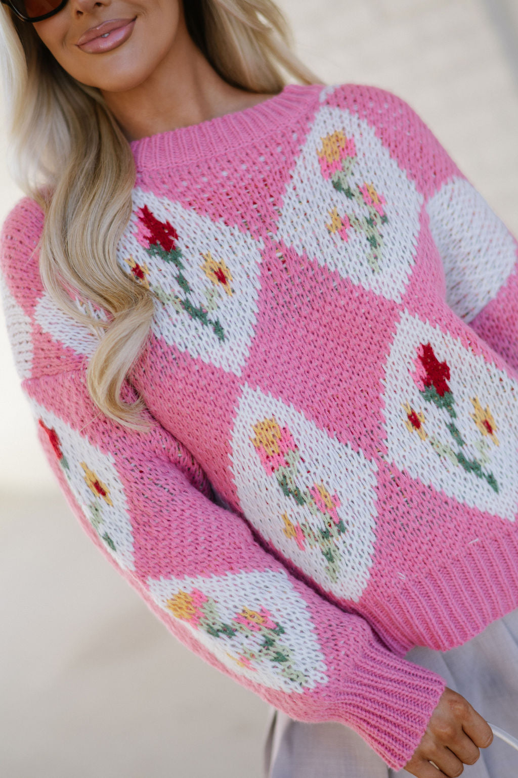 Vintage Flower & Diamond Sweater-Pink