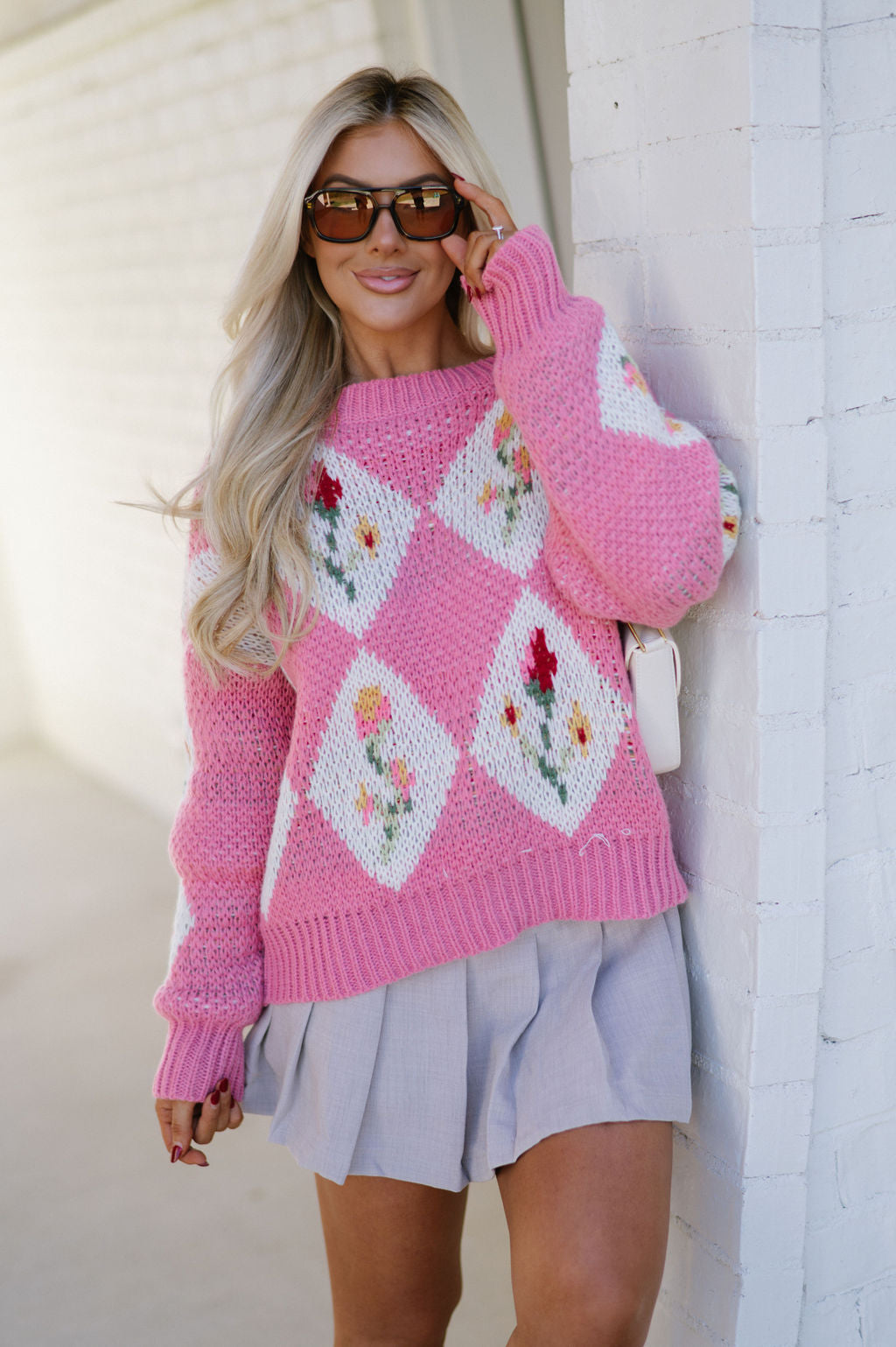 Vintage Flower & Diamond Sweater-Pink