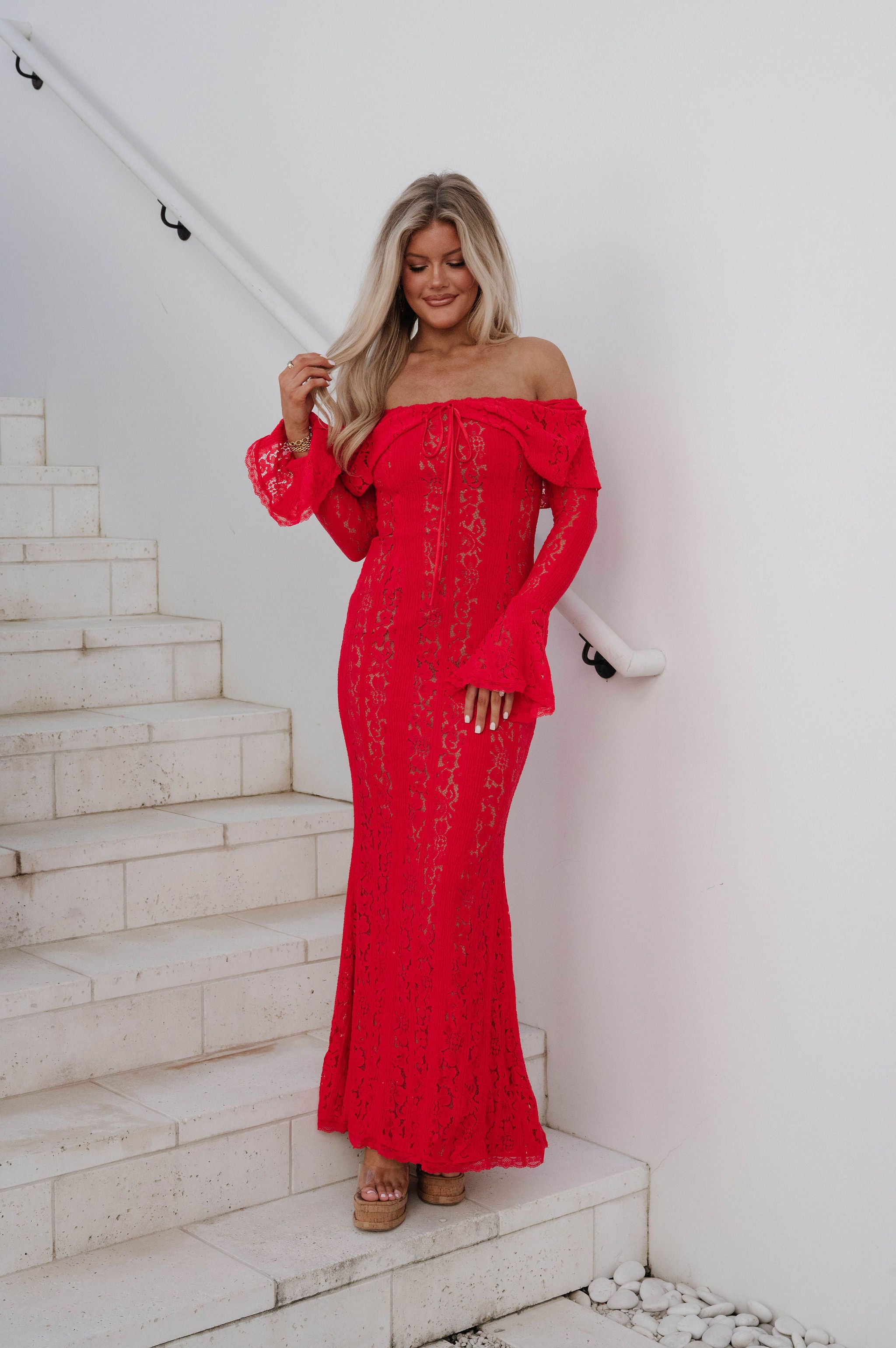 Della Lace Maxi Dress-Red/Nude Della Lace Maxi Dress-Red/Nude
