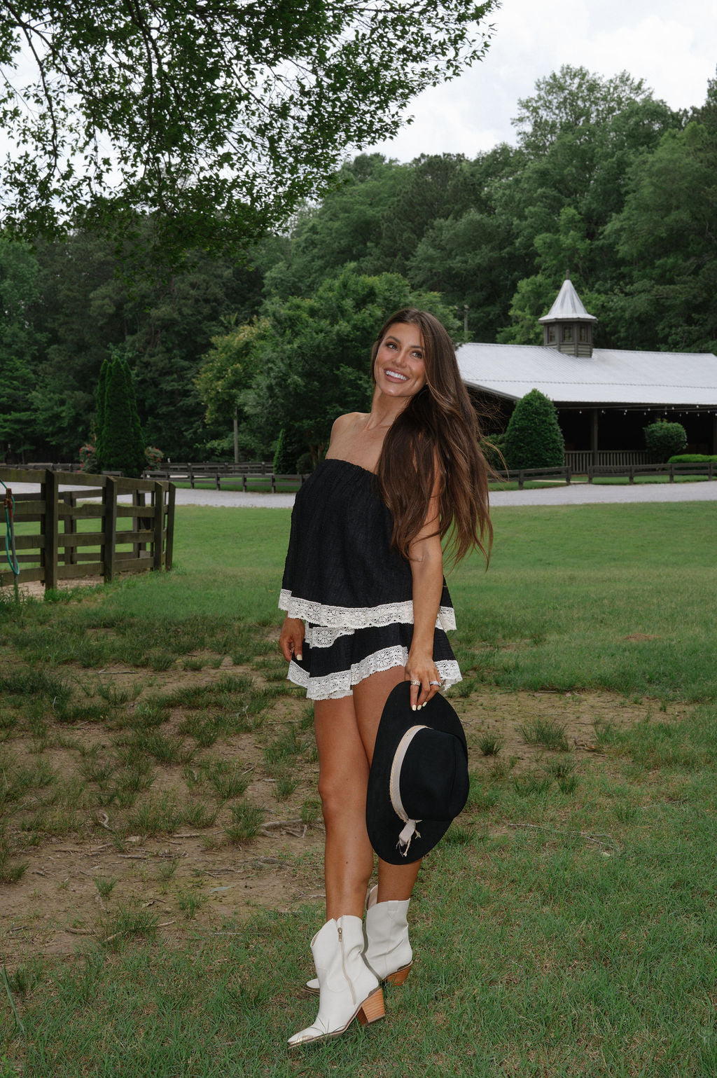Ginny Lace Romper-Black