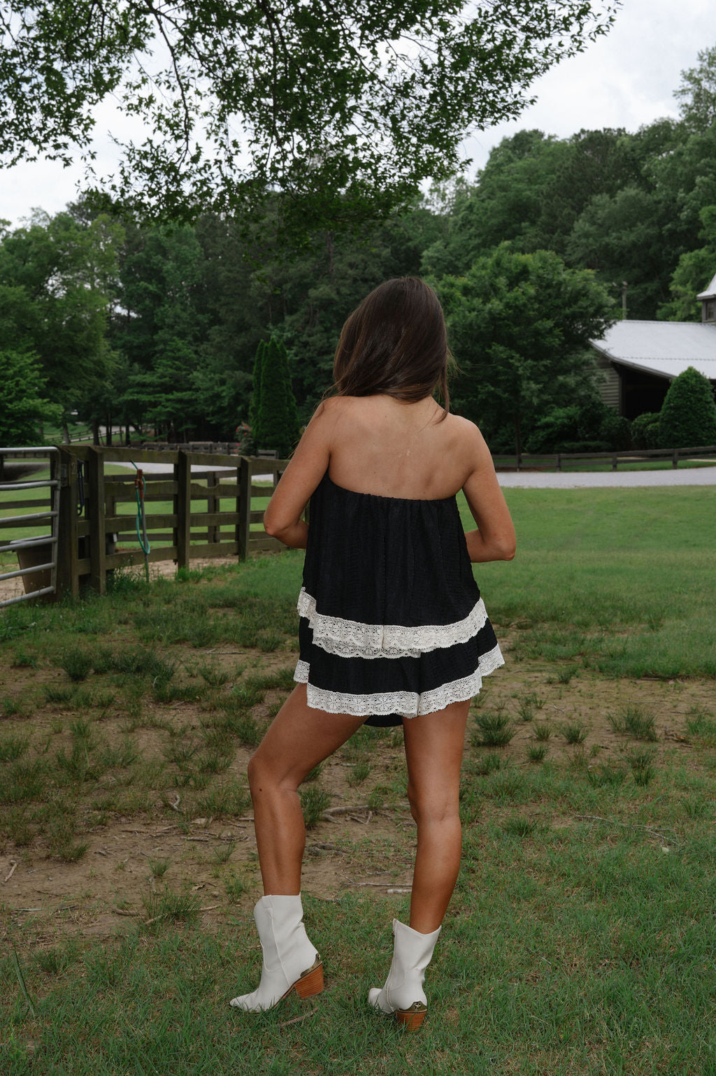 Ginny Lace Romper-Black