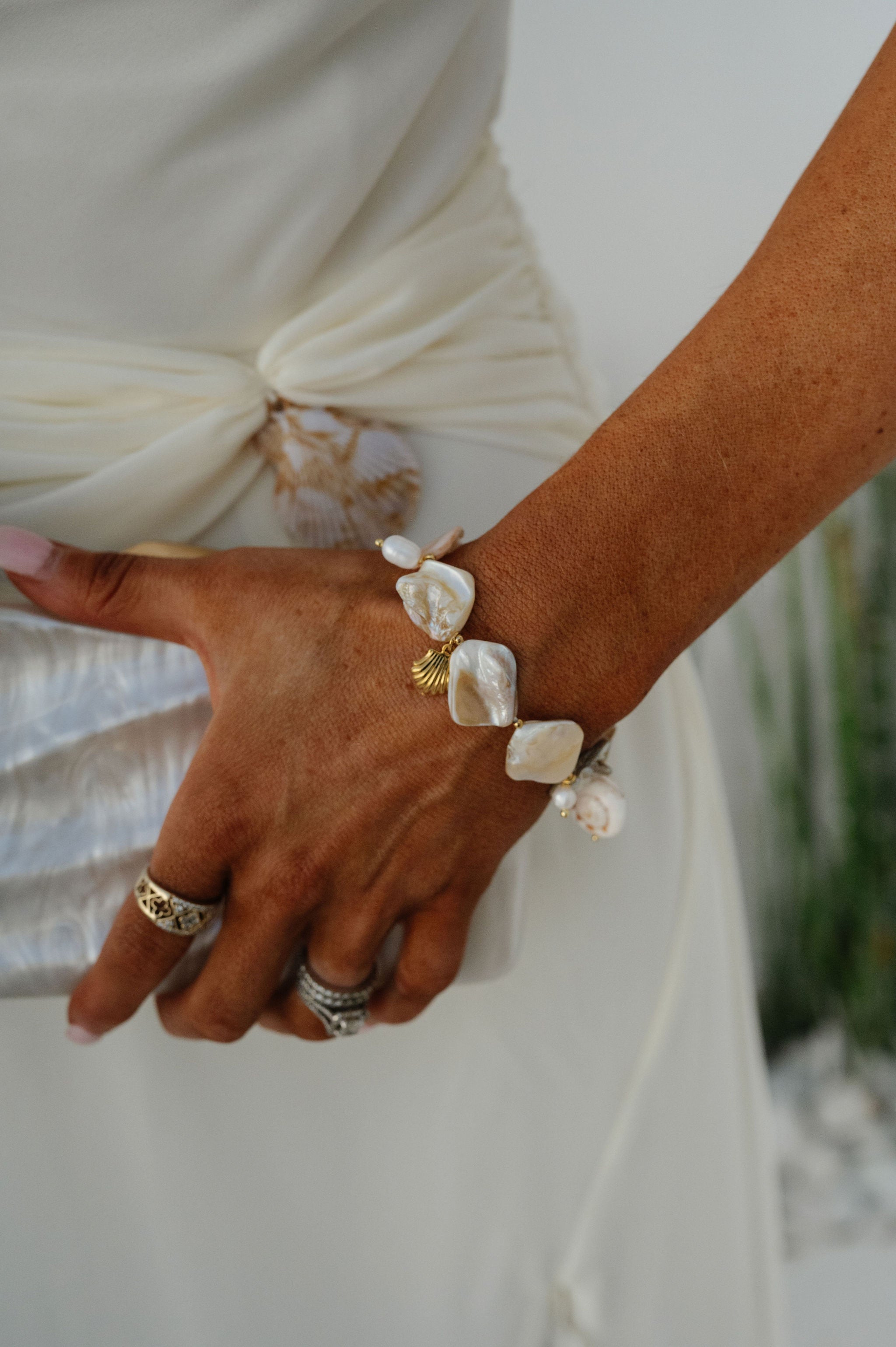 Cove Bracelet - Shell