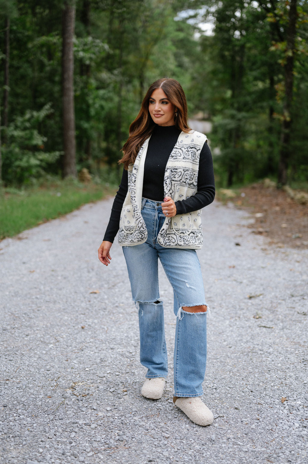 Paisley Print Sweater Vest-Cream