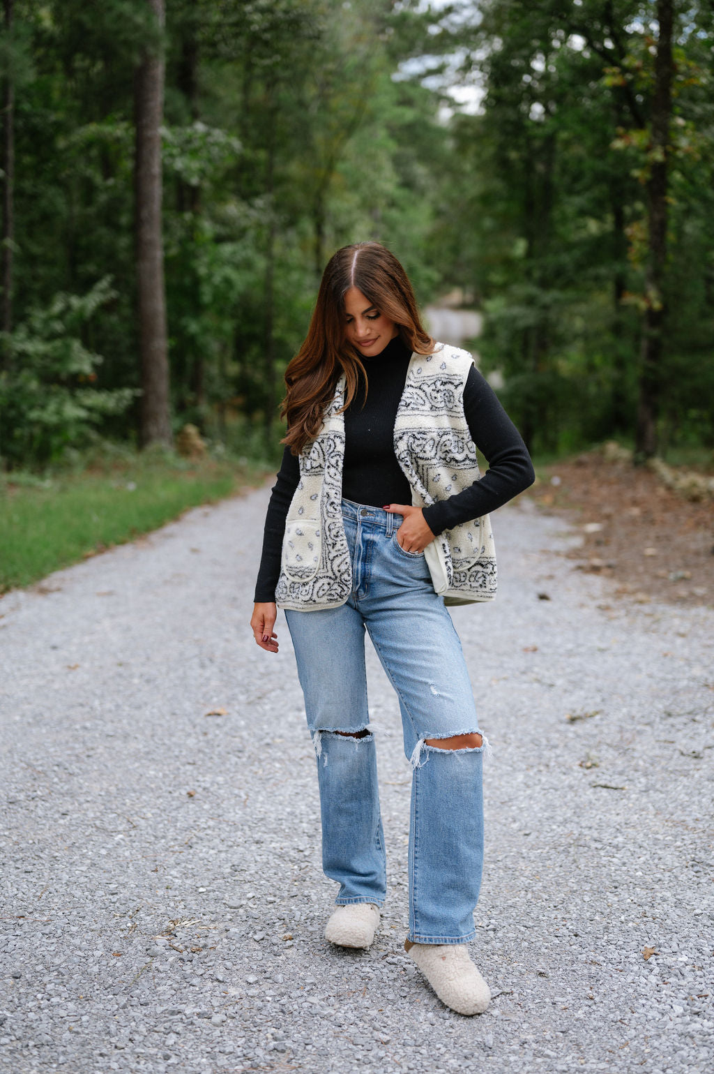 Paisley Print Sweater Vest-Cream