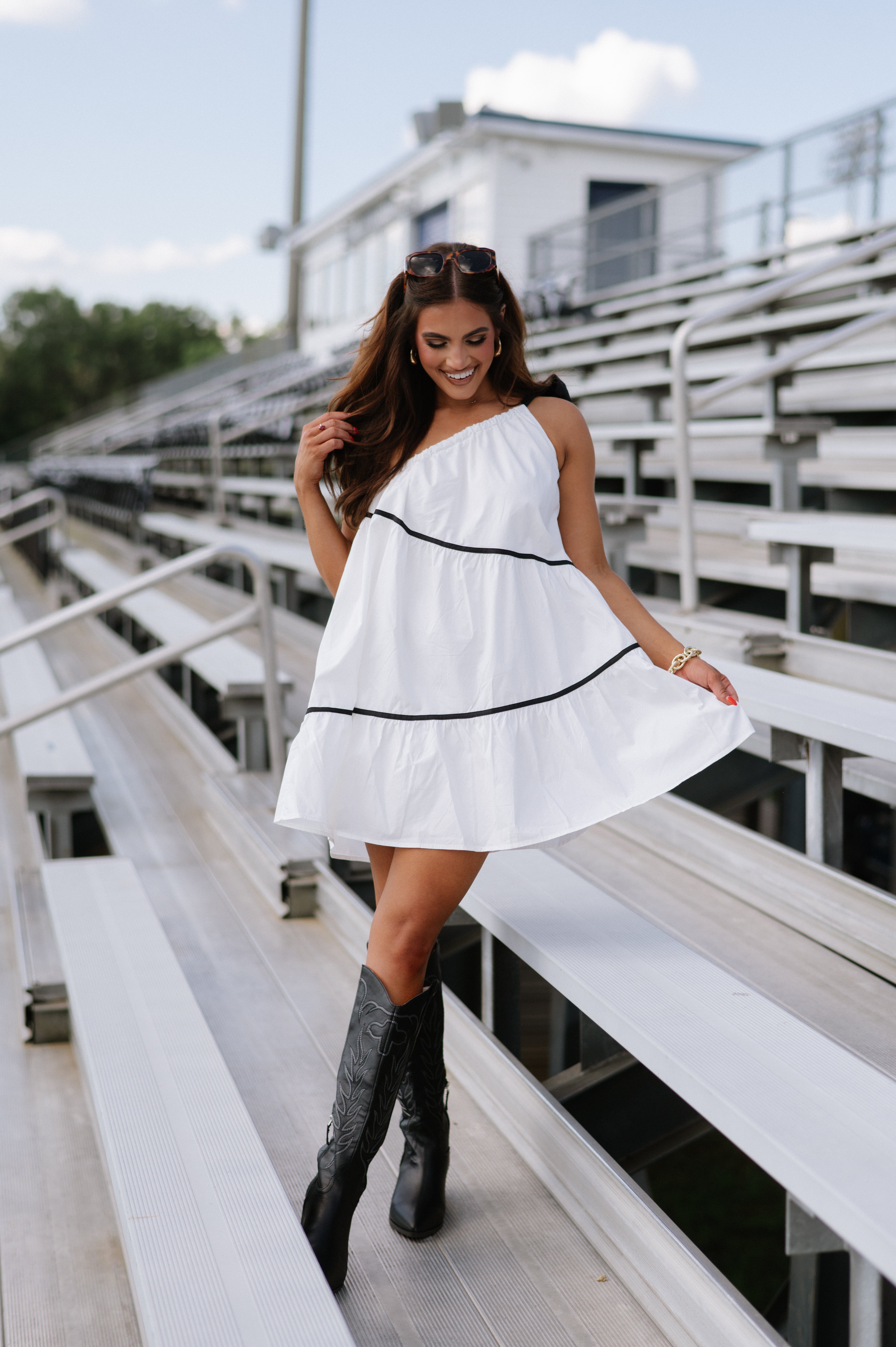 One Shoulder Bow Tie Mini Dress-Off White