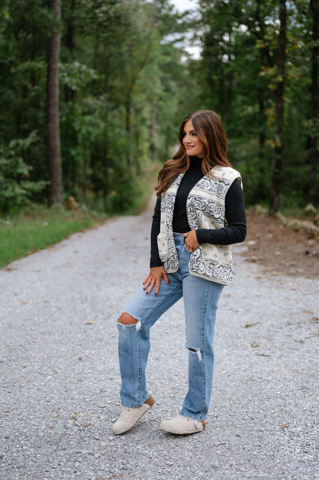 Paisley Print Sweater Vest-Cream