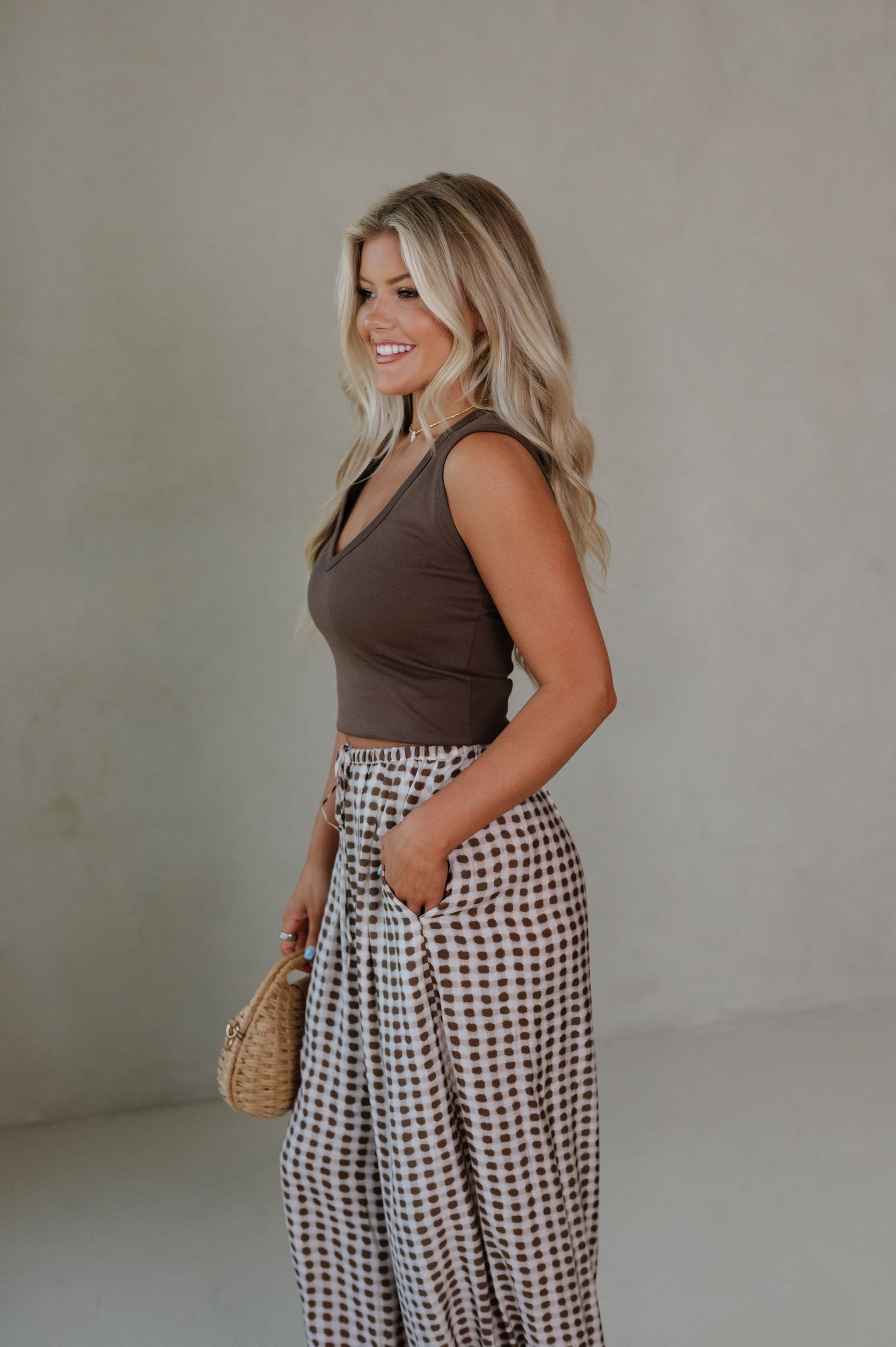 Kenny V-Neck Tank-Brown