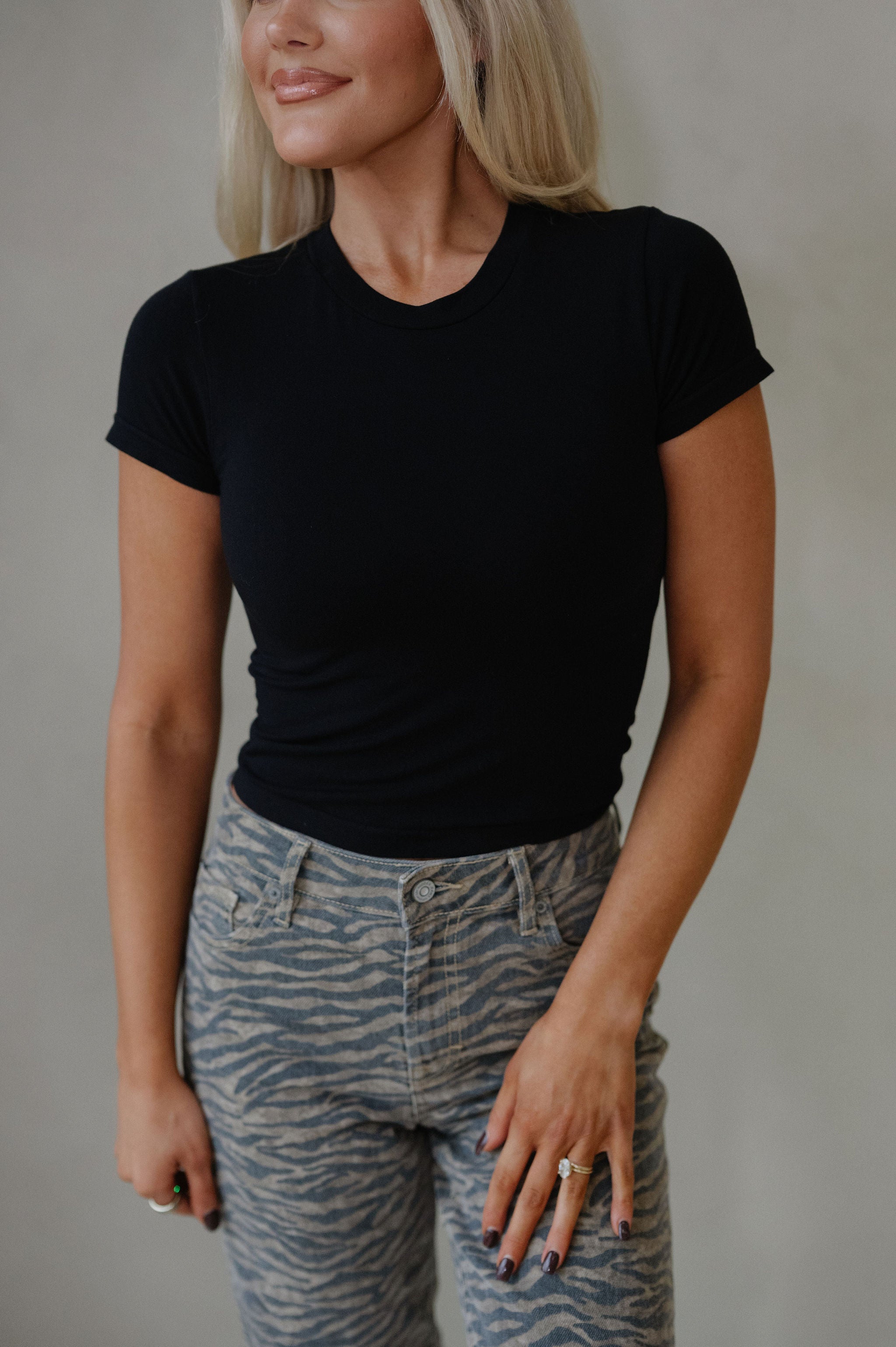 Seamless Short Sleeve Top-Black