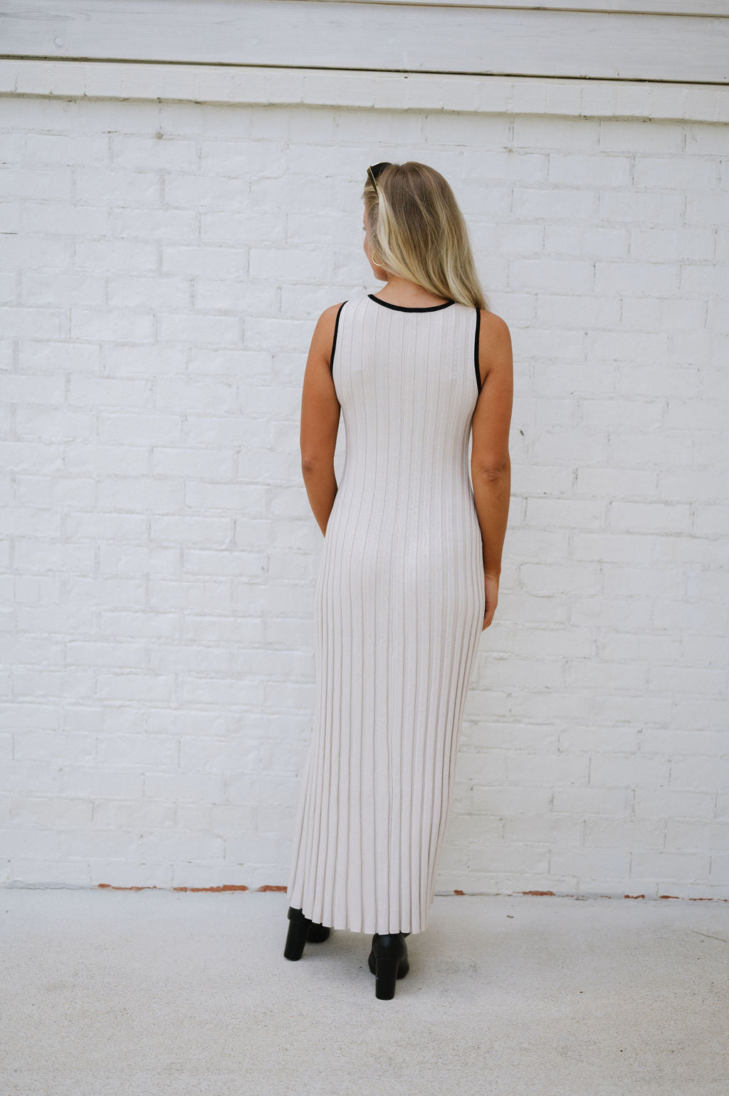 Ribbed Knit Contrast Maxi Dress-Taupe/Black