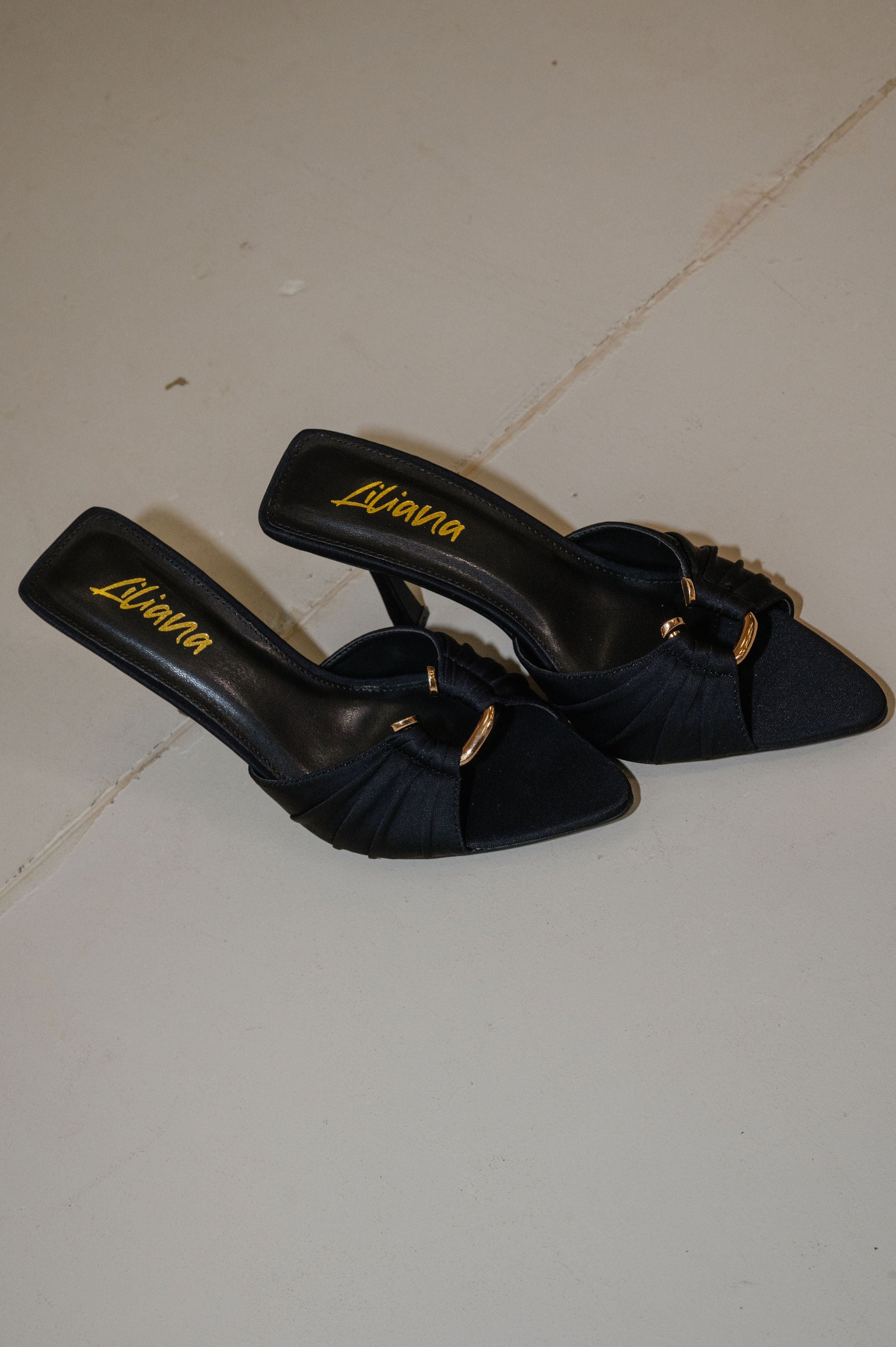 Jocelyn Heel- Black