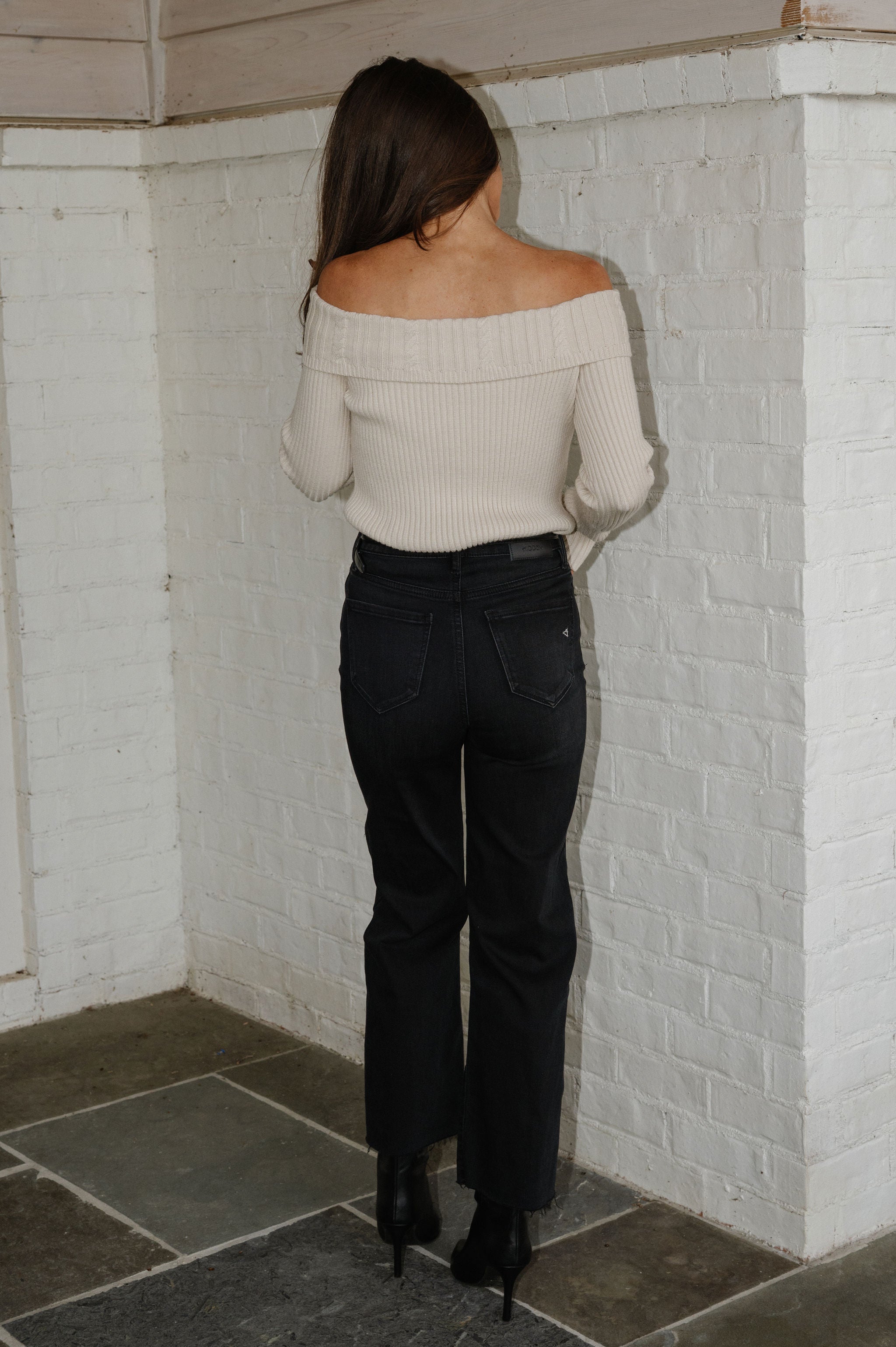 Lottie OTS Cable Knit Top-Beige