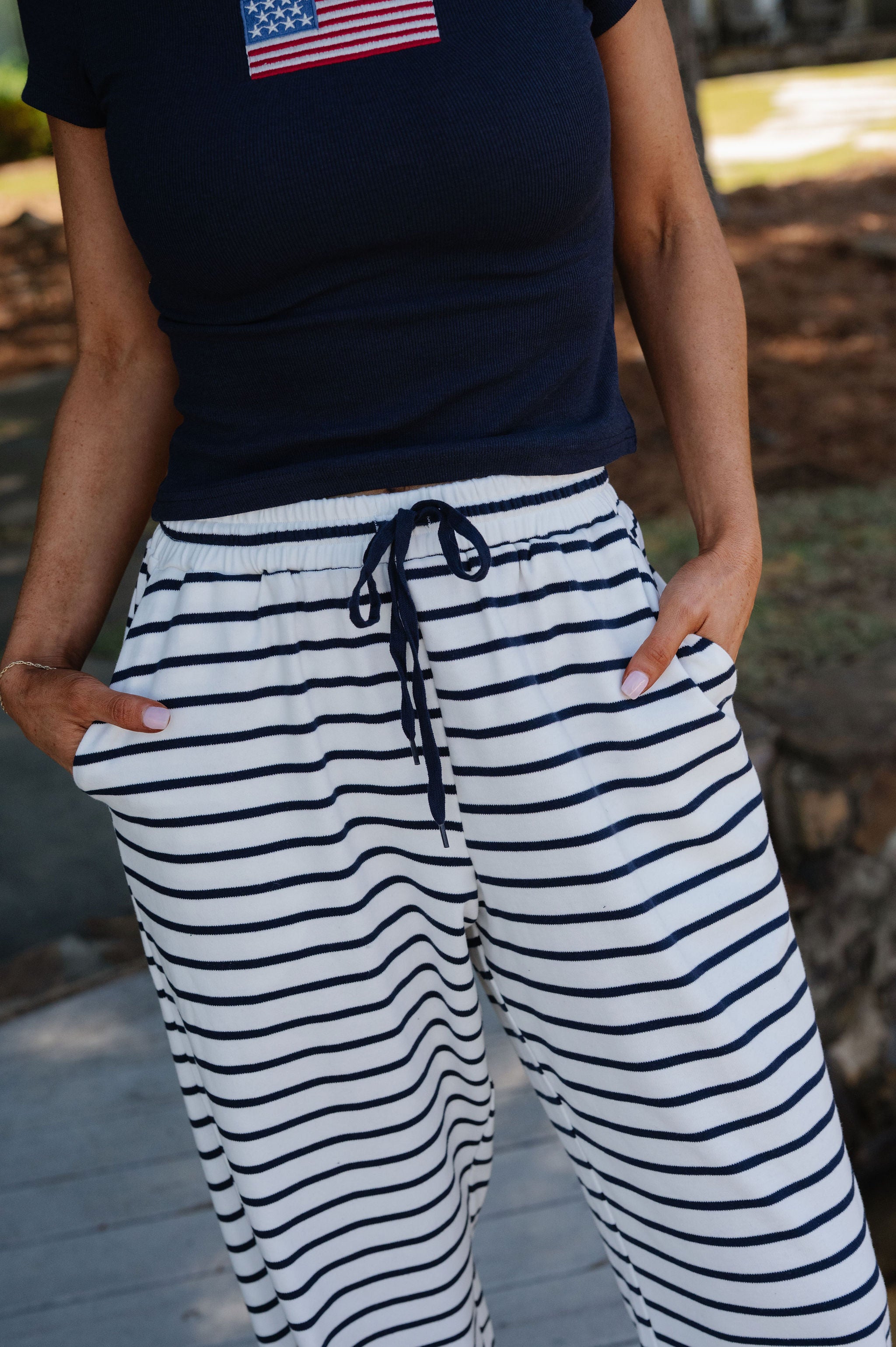 Colleen Striped Pants-White/Navy