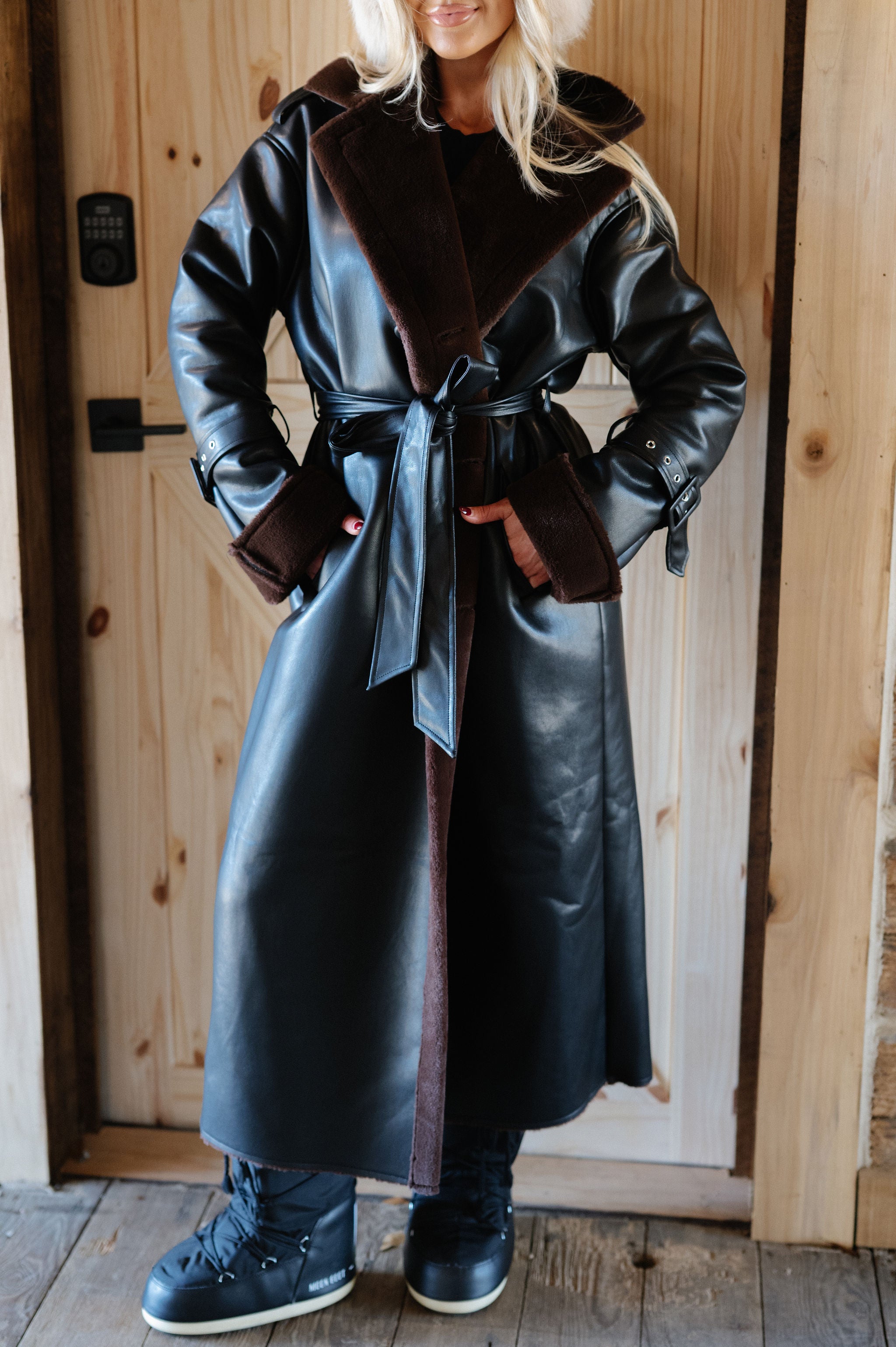 Delaney Faux Fur Trimmed Coat-Black