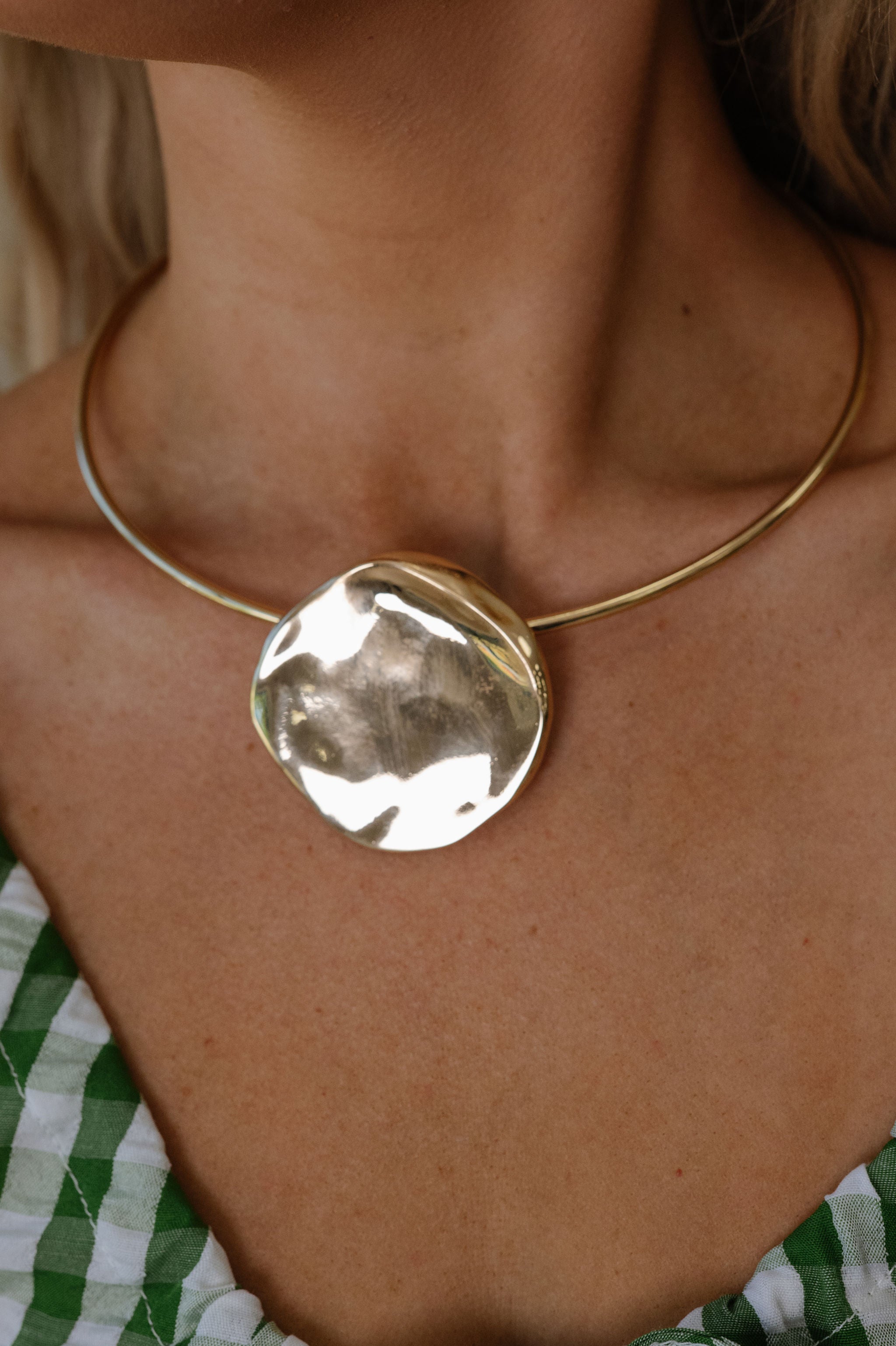 Round Layered Choker Necklace-Gold