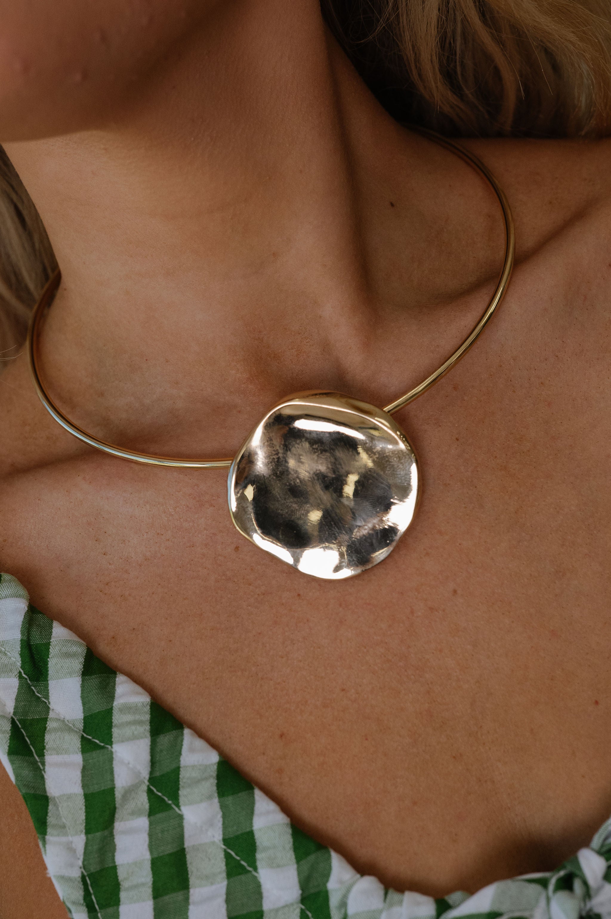 Round Layered Choker Necklace-Gold