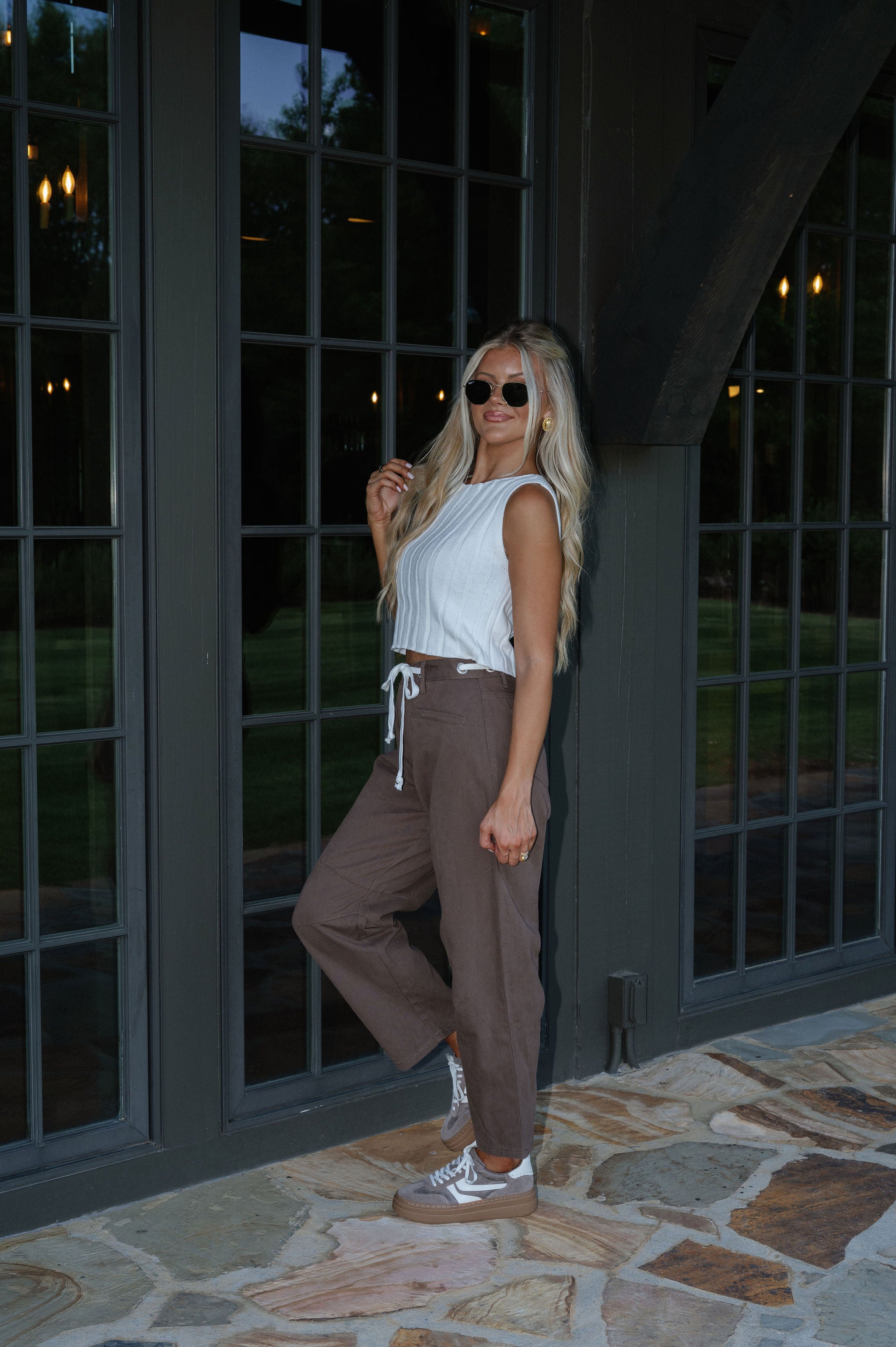 Leslie Barrel Pants-Chocolate